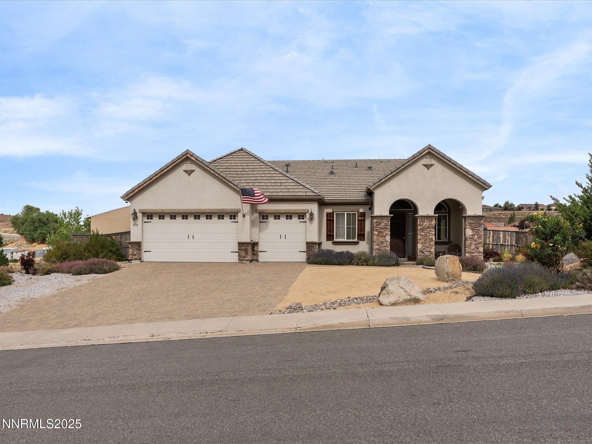 8720 Spearhead Way Property Photo 1