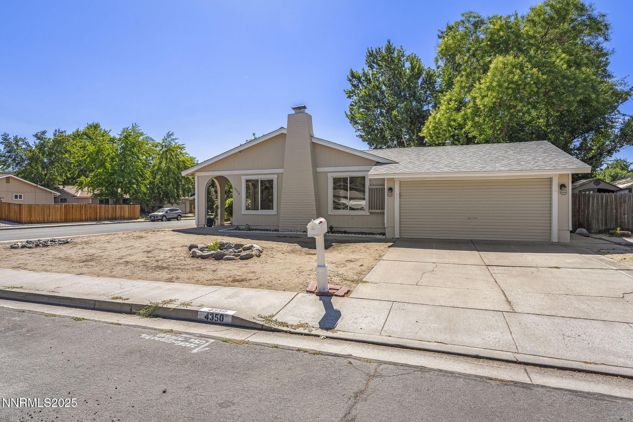 4350 Snowshoe Lane Property Photo 1