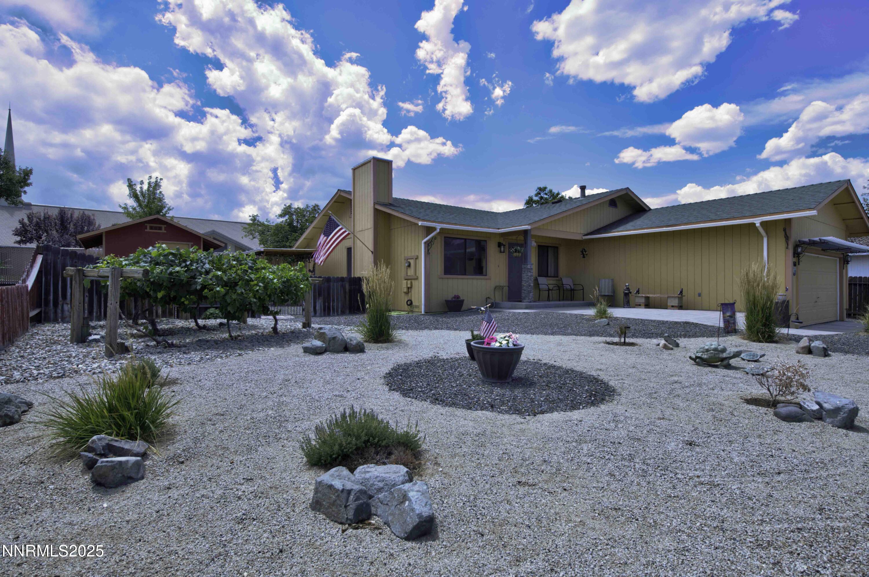 168 River Village Circle Property Photo 3
