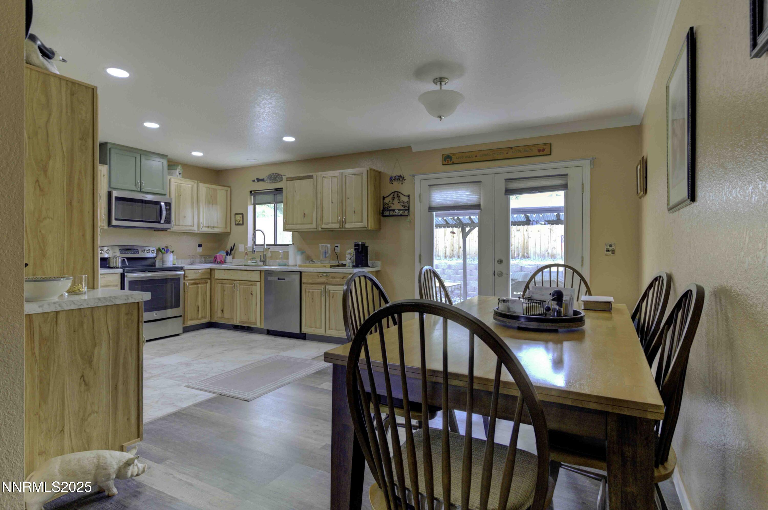 168 River Village Circle Property Photo 15