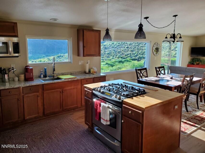 3300 High Rock Road Property Photo 32