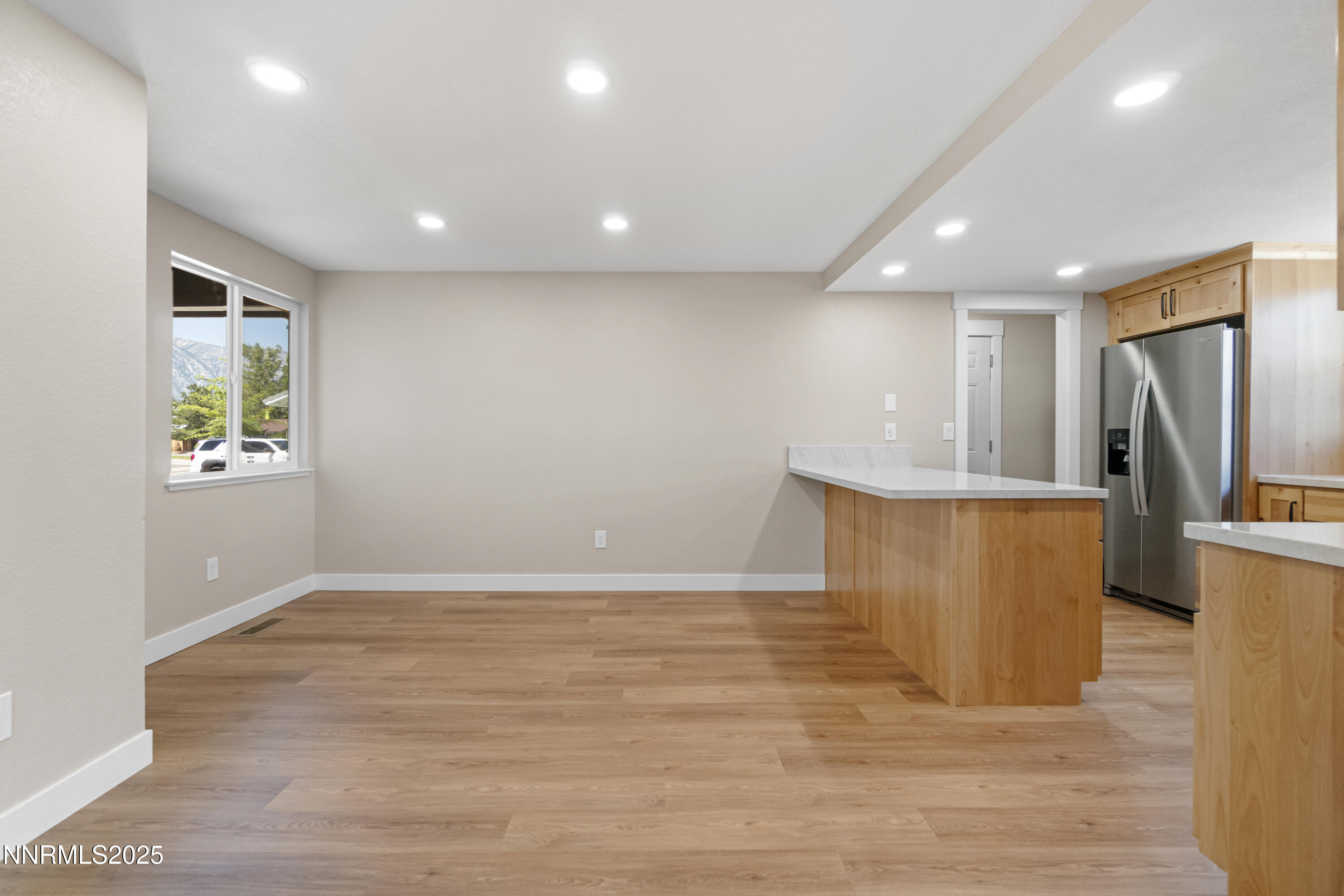 1358 Victoria Drive Property Photo 10
