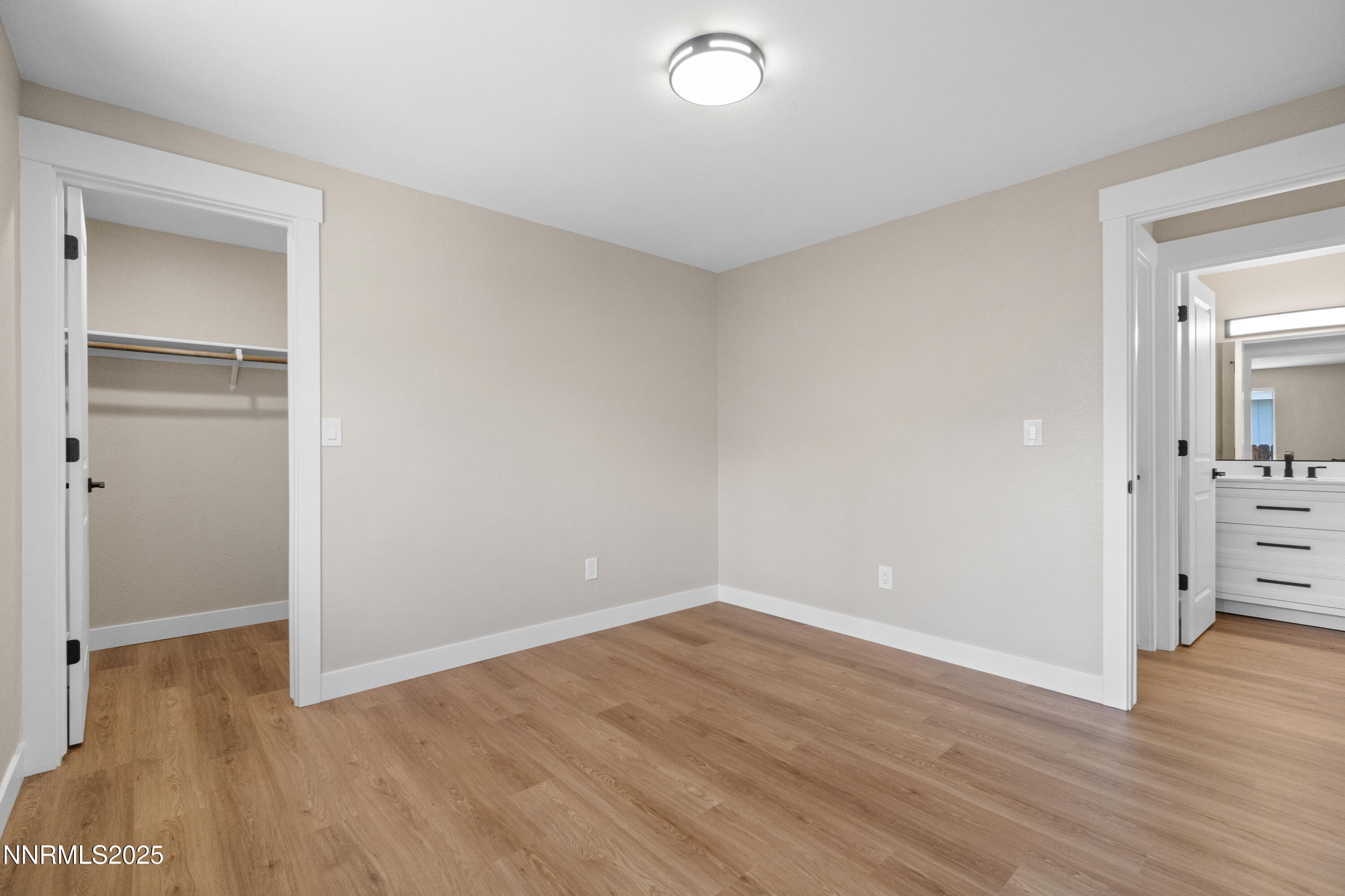 1358 Victoria Drive Property Photo 17