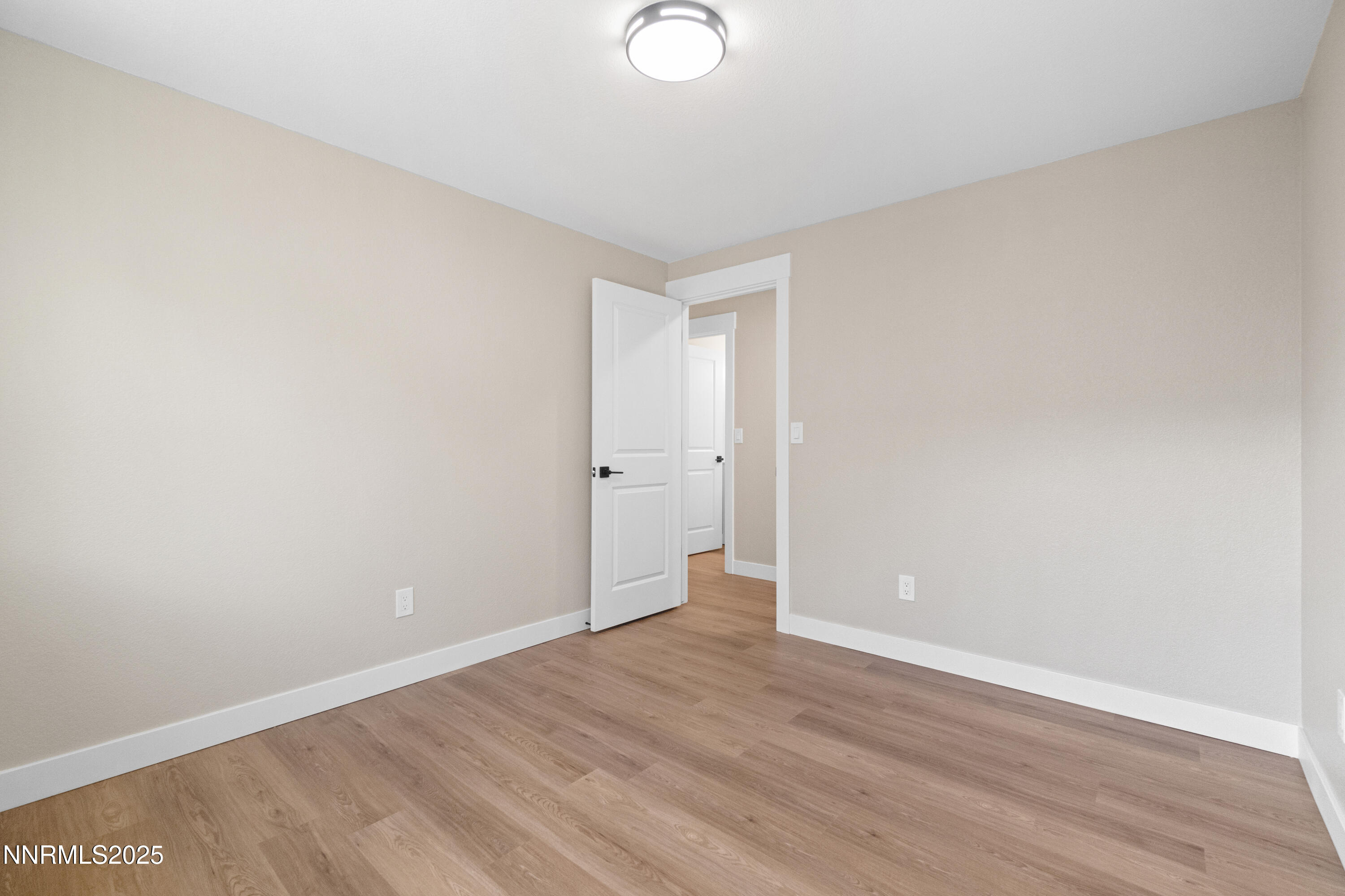 1358 Victoria Drive Property Photo 22