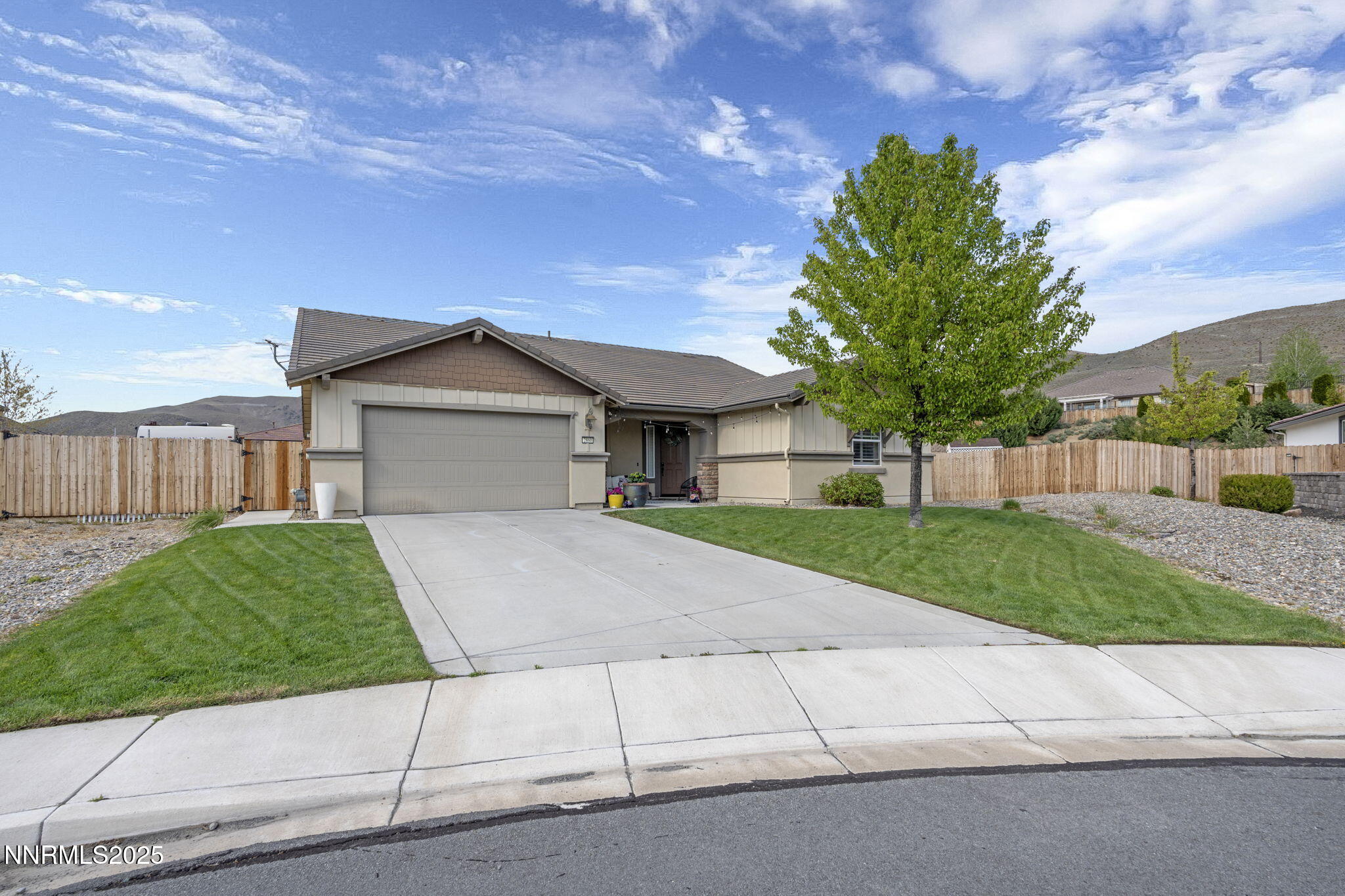 2860 Tobiano Drive Property Photo 1