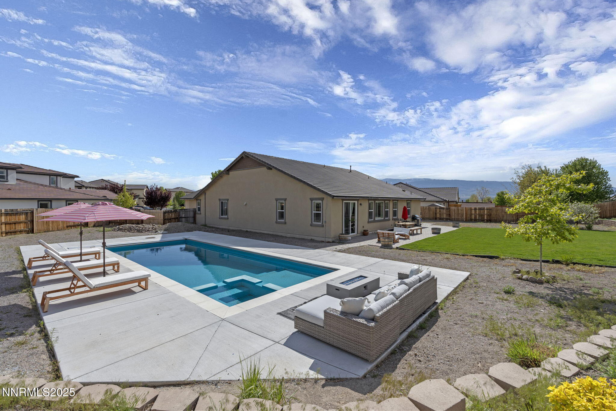 2860 Tobiano Drive Property Photo 16