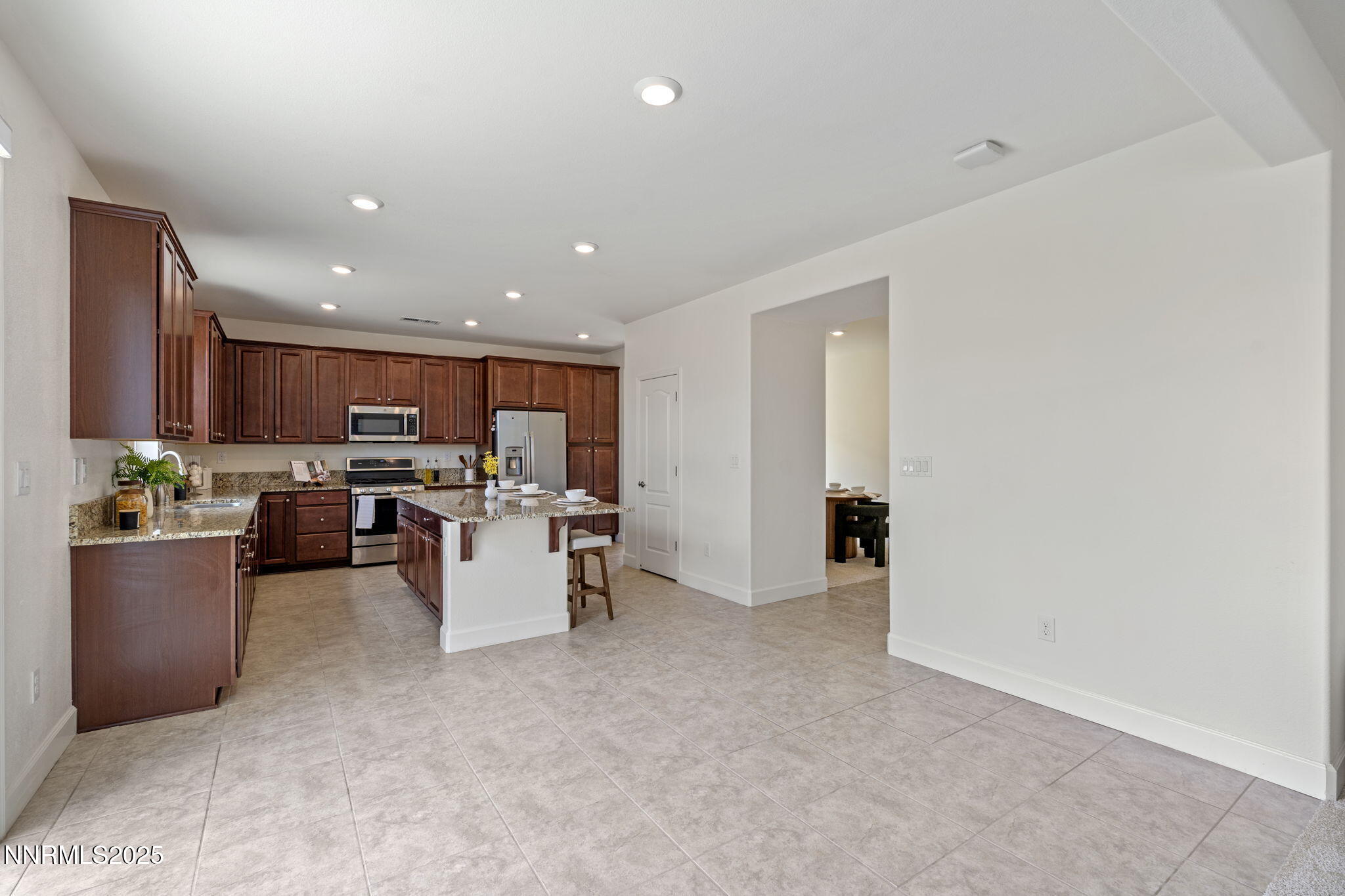 7356 Continuum Drive Property Photo 12