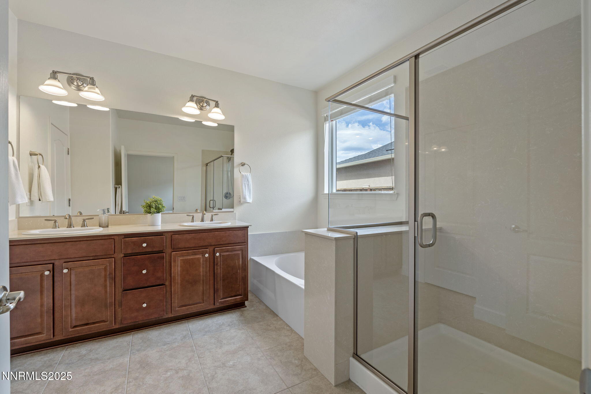 7356 Continuum Drive Property Photo 27