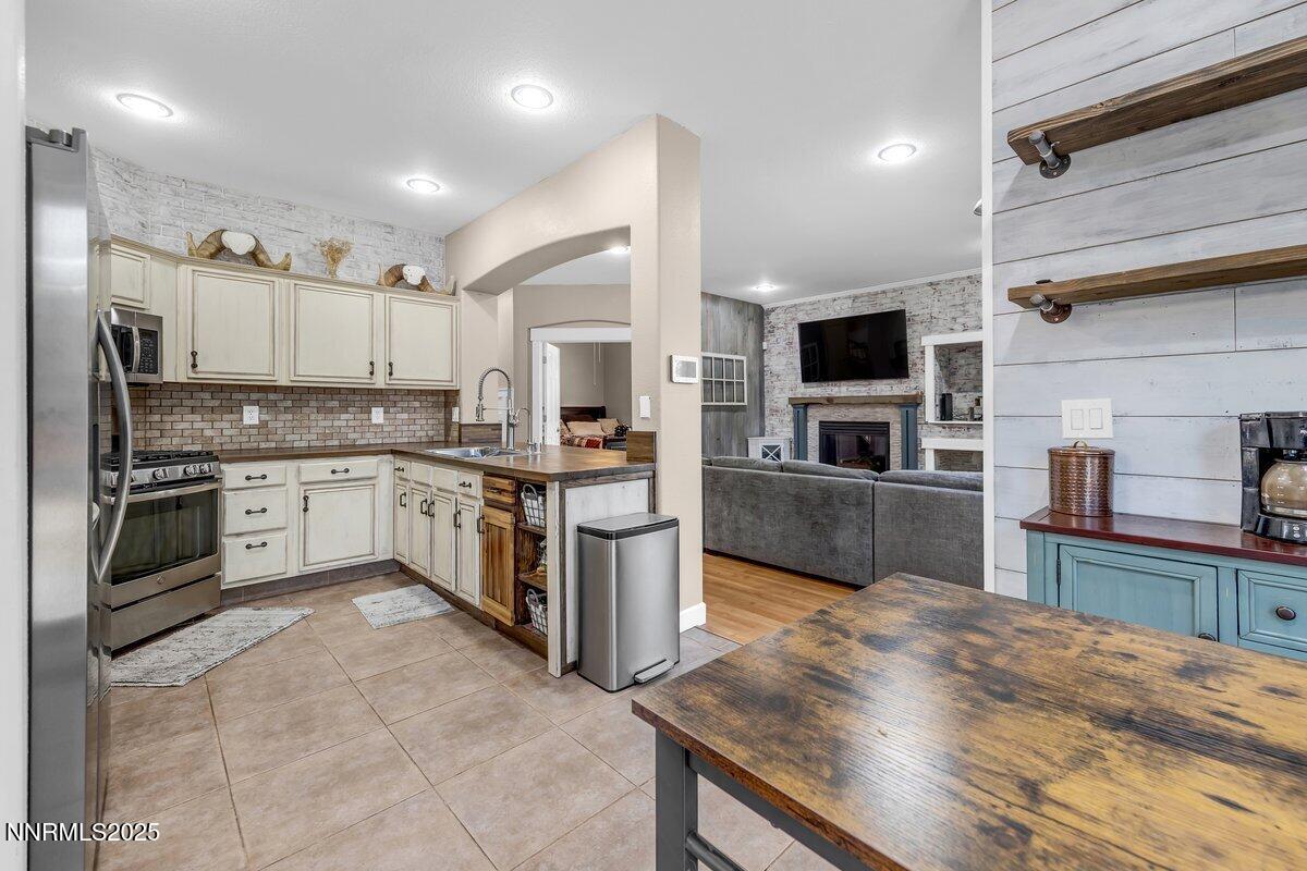7859 Guerra Court Property Photo 12
