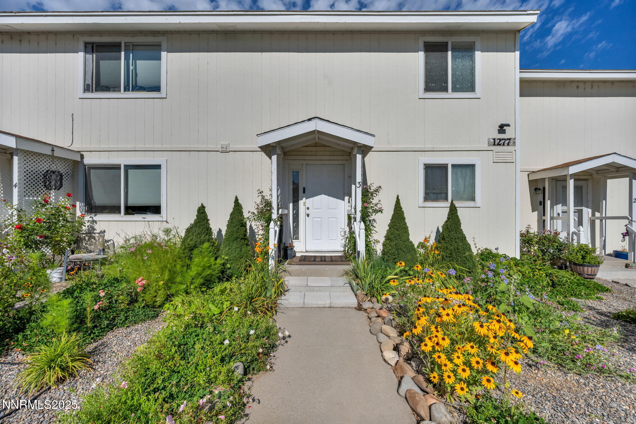 1277 Redwood Circle Property Photo 1