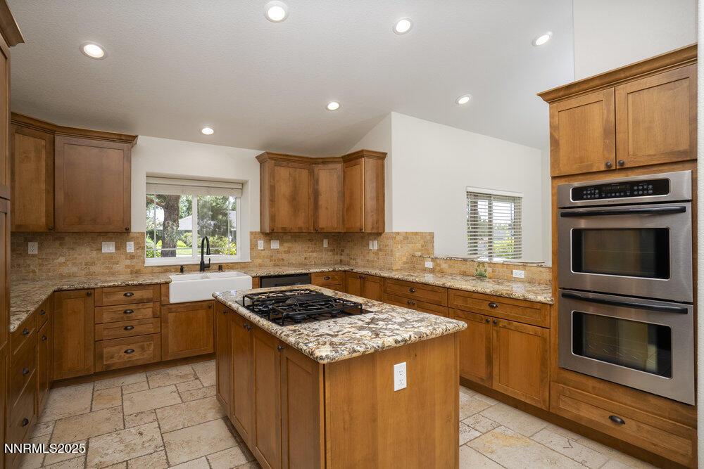 2278 Pioneer Drive Property Photo 11