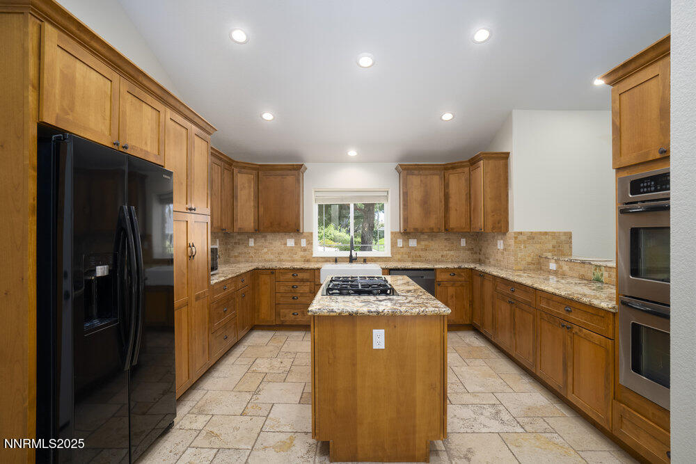 2278 Pioneer Drive Property Photo 13