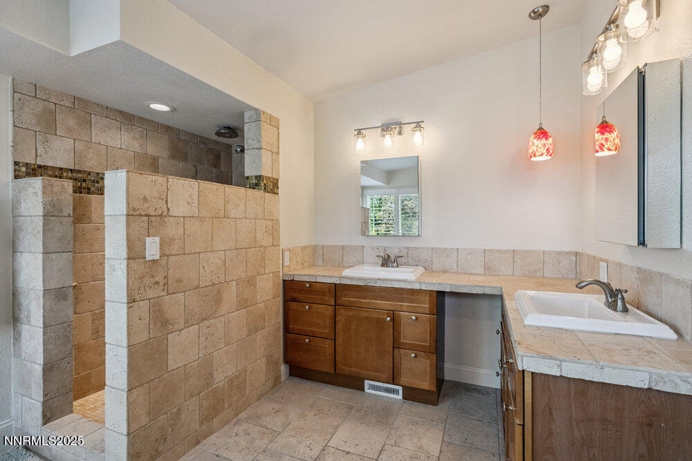2278 Pioneer Drive Property Photo 19