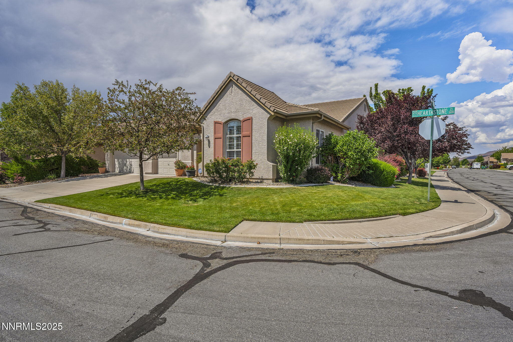 1697 Hearthstone Court Property Photo 33