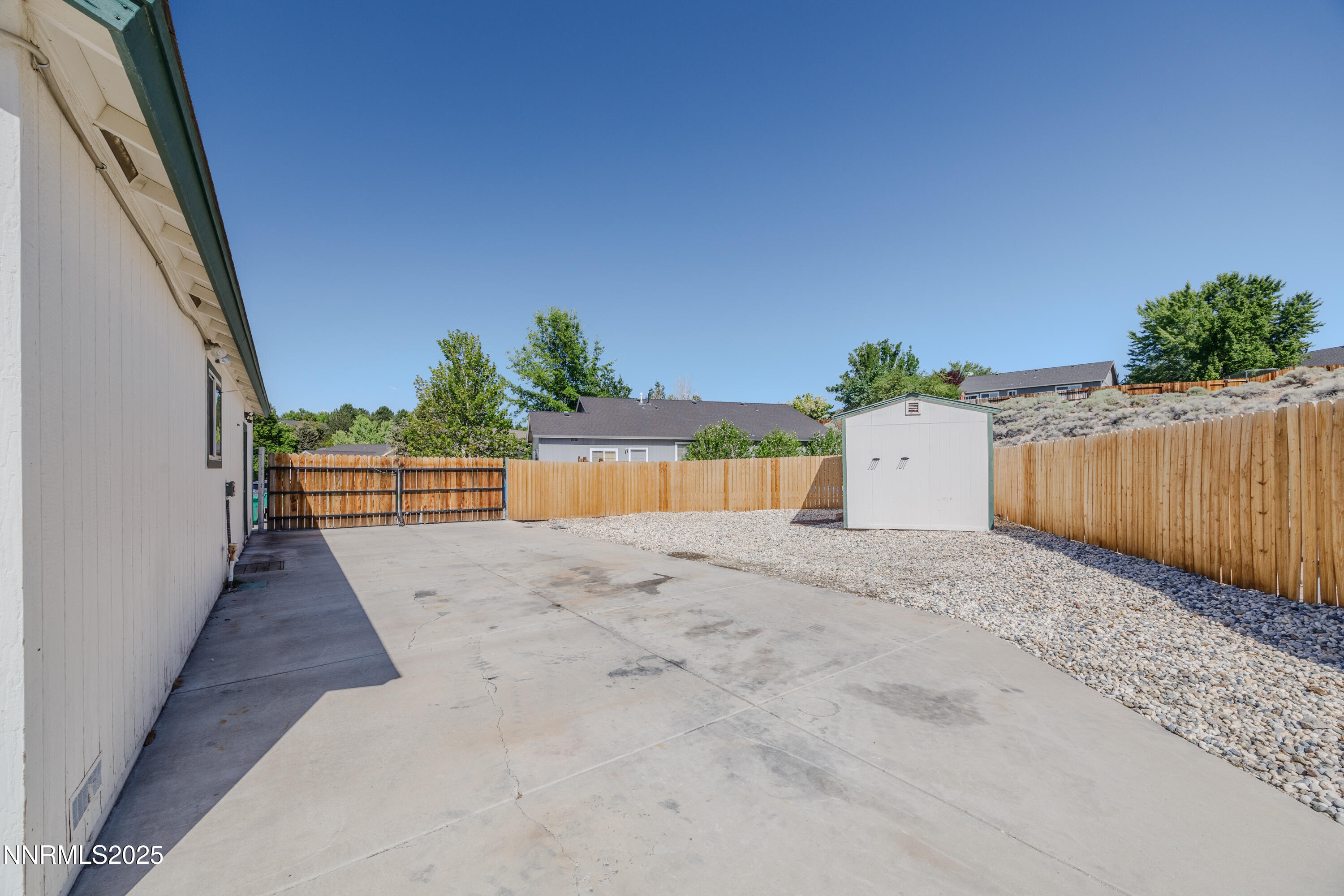 2249 Desert Village Court Property Photo 18