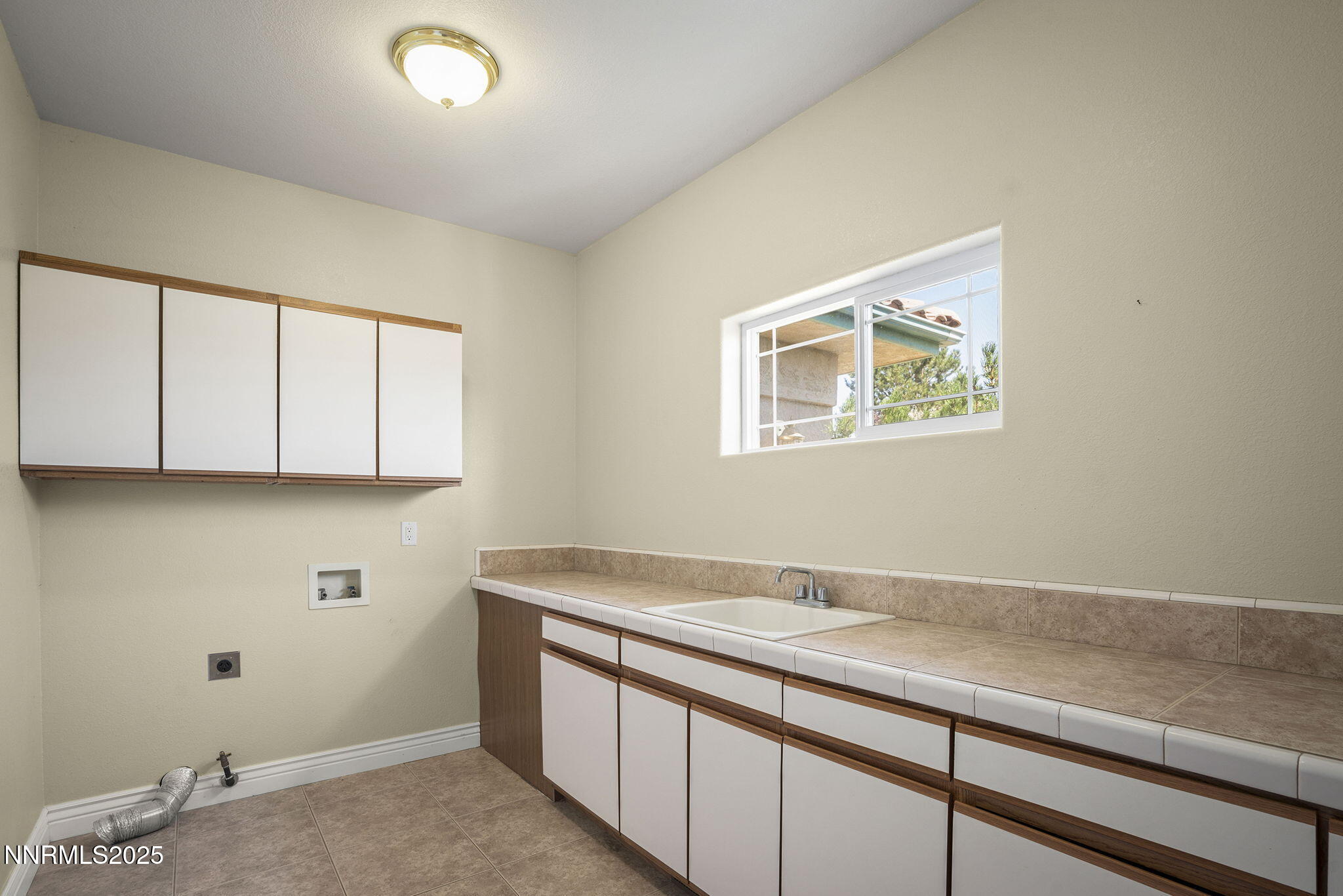 362 Wolf Run Ct. Property Photo 35