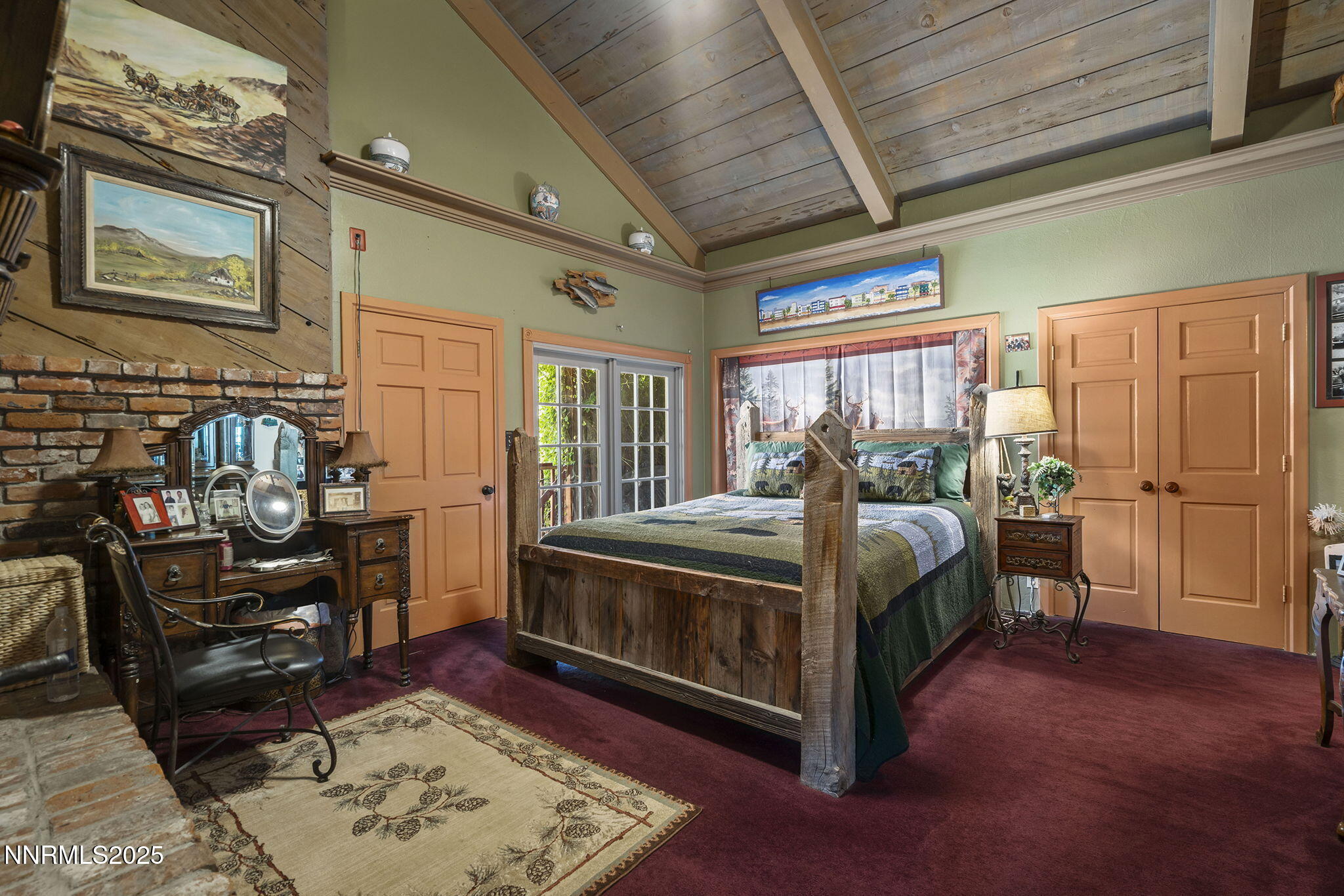 1015 S Us-395 Property Photo 17