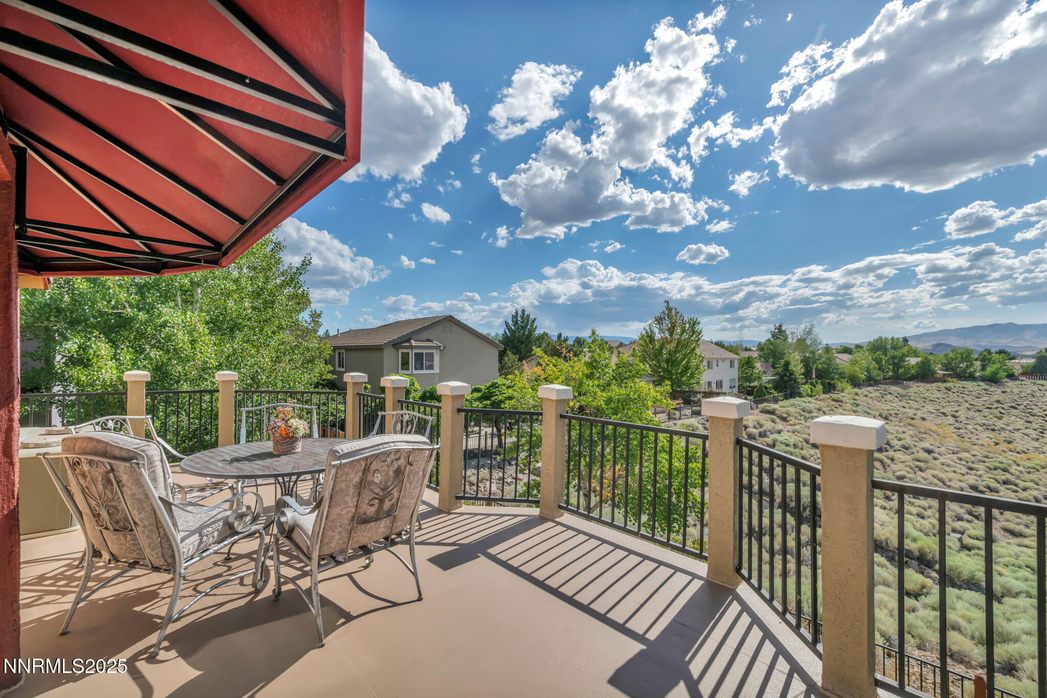 5688 Spandrell Circle Property Photo 6