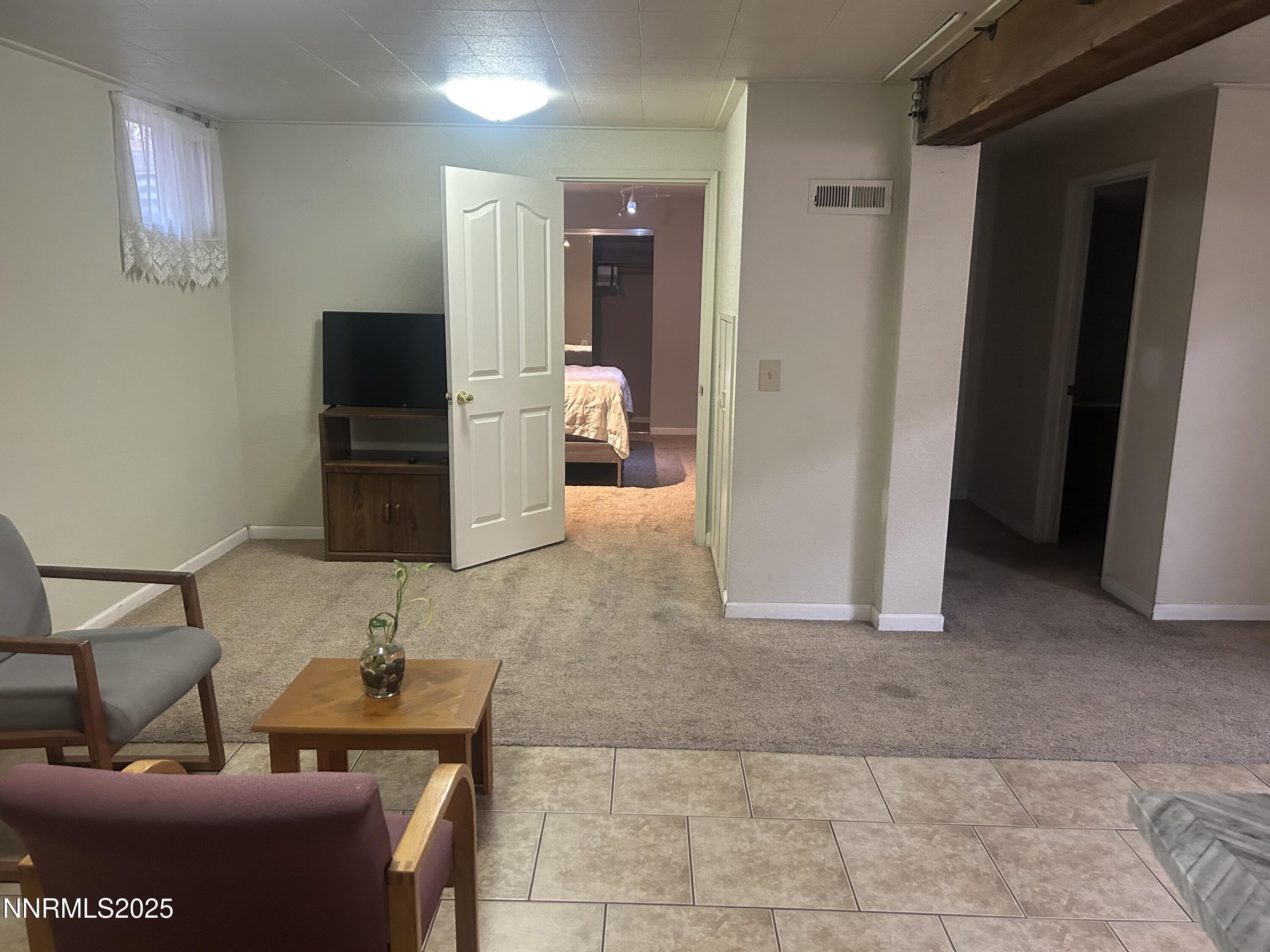 975 Stewart Street Property Photo 18