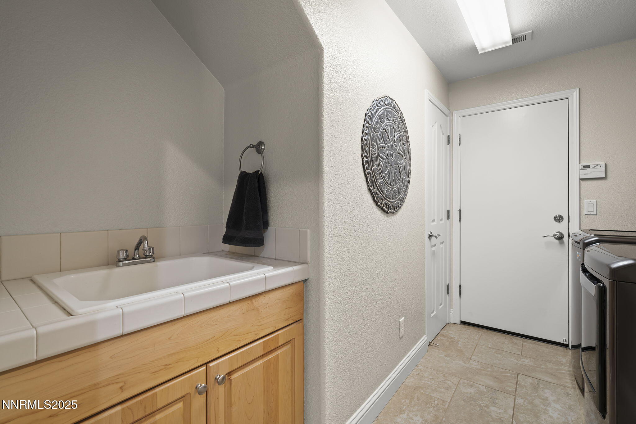 5365 Ebbetts Pass Drive Property Photo 21