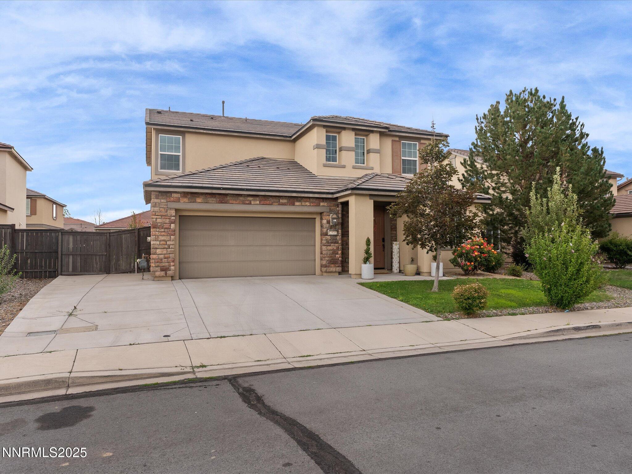 2535 Demaris Street Property Photo 1