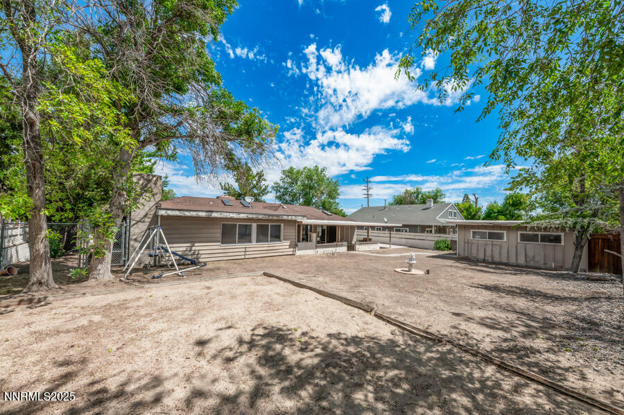1950 W Plumb Lane Property Photo 47