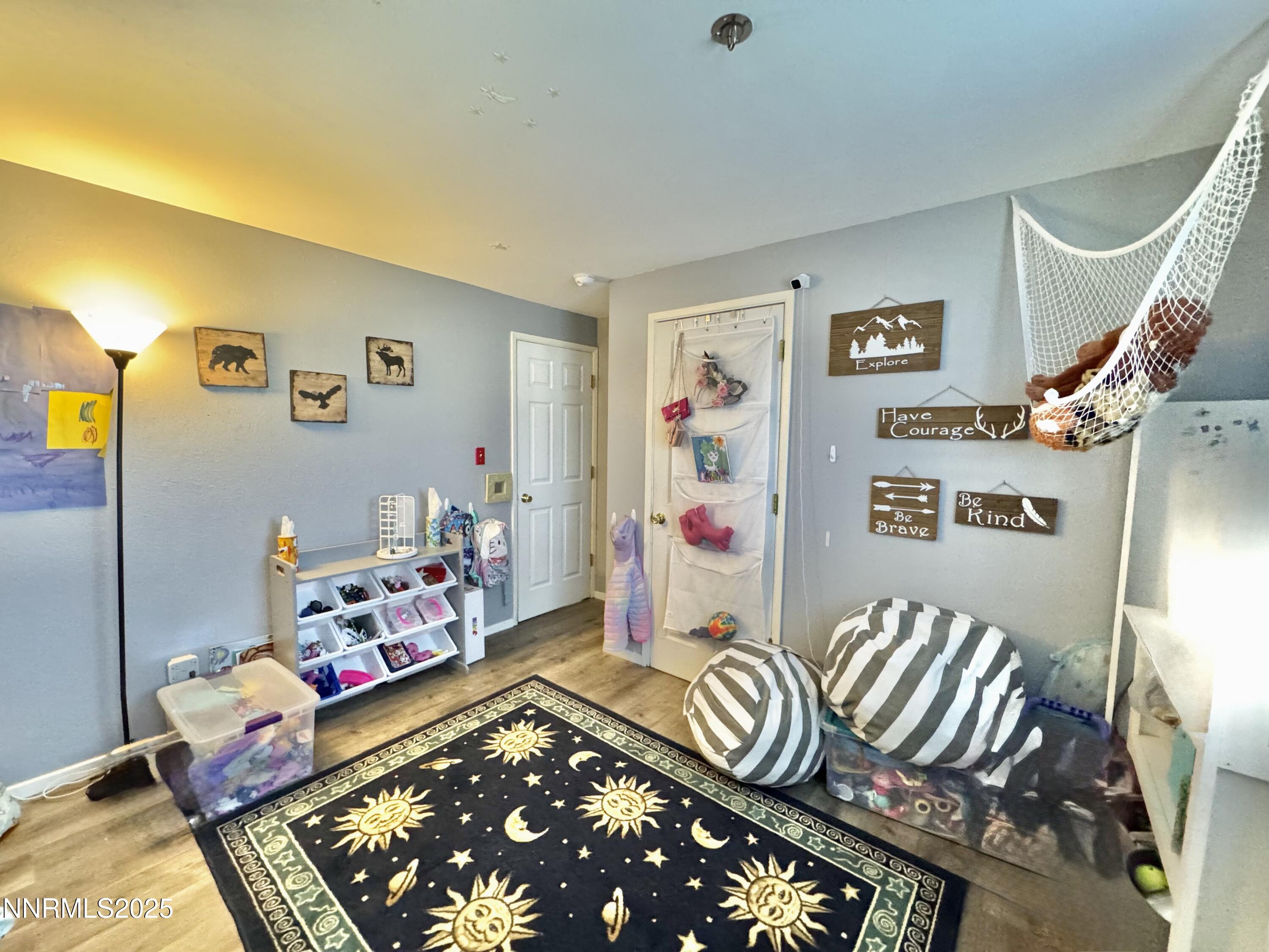 240 Circle Drive Property Photo 12