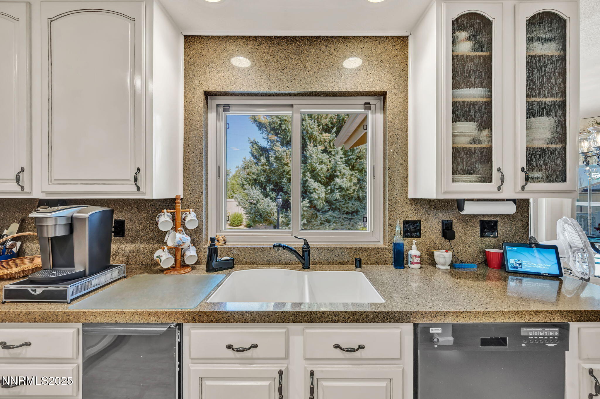 13005 Broili Drive Property Photo 14
