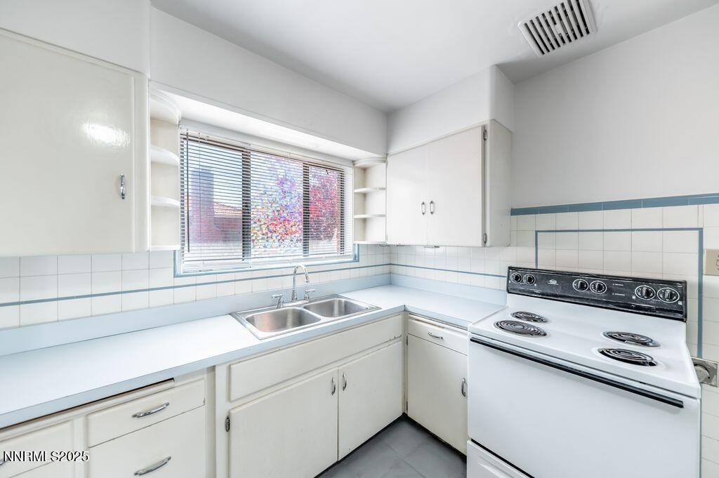 680 Edelweiss Street Property Photo 13