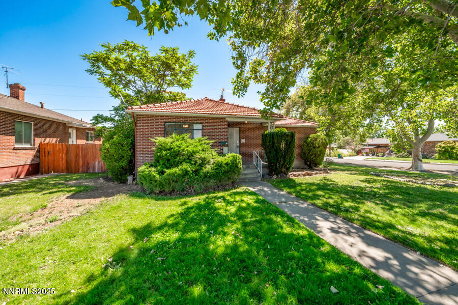 680 Edelweiss Street Property Photo 28