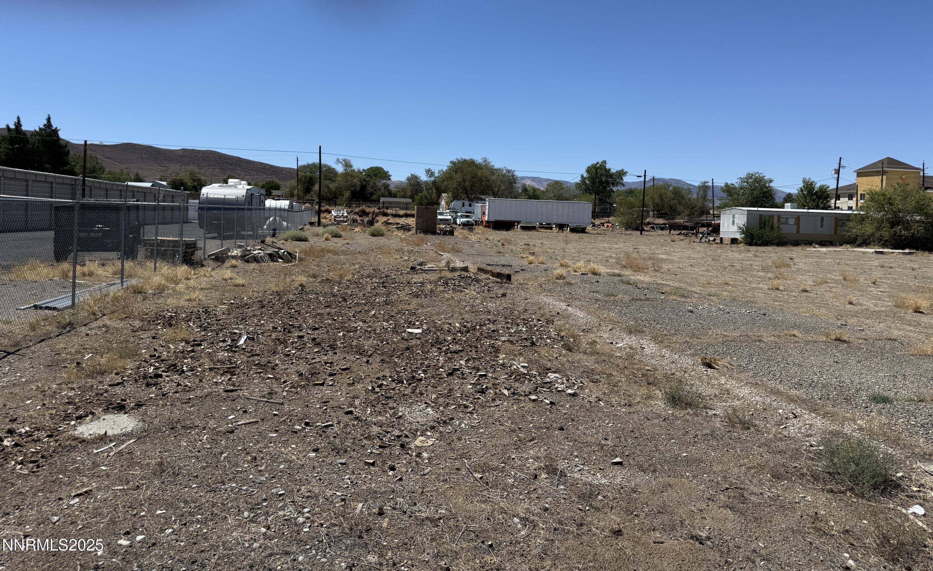 825 Mesa Drive Property Photo 6