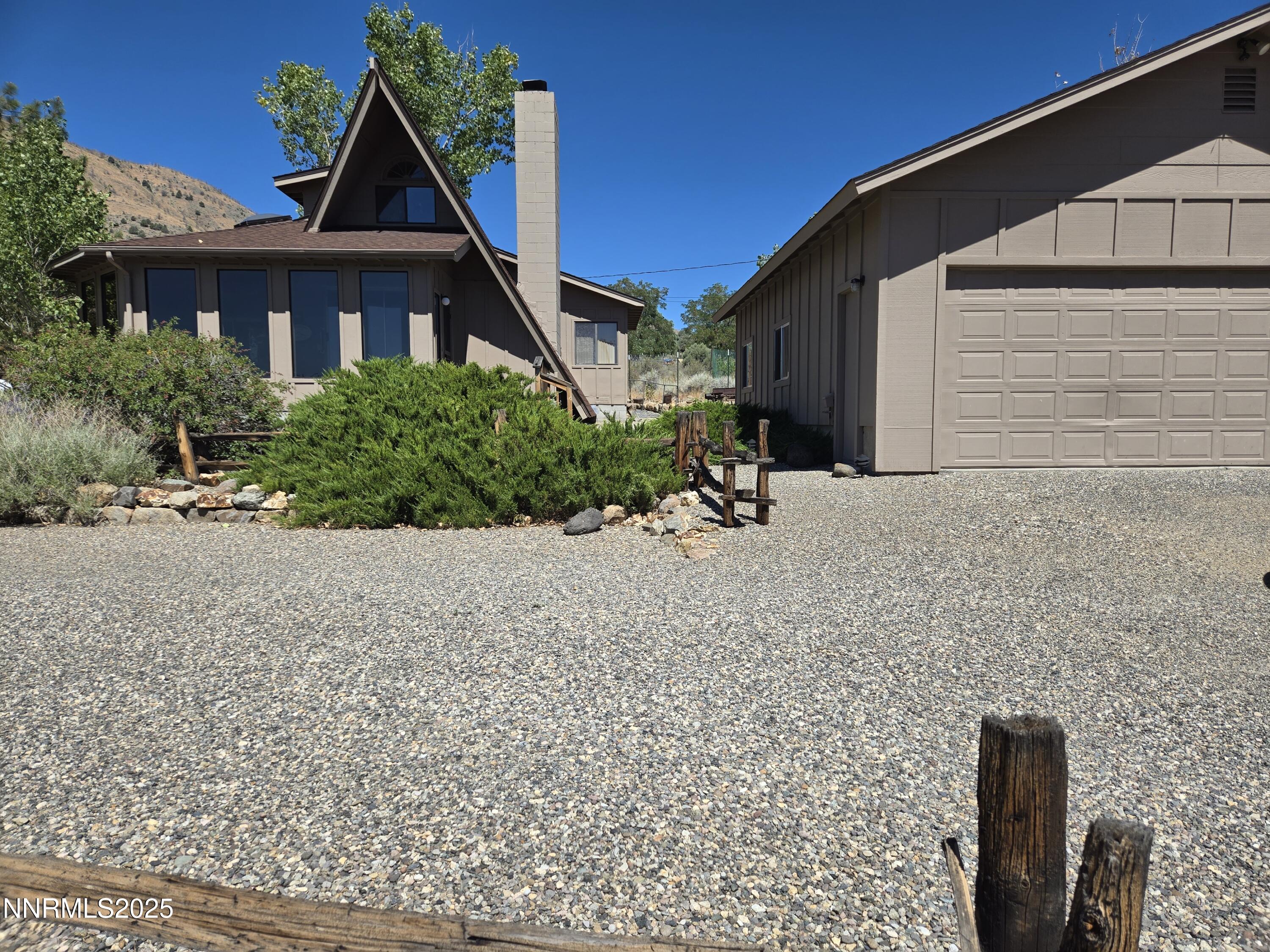 1886 Dayton Street Property Photo 1