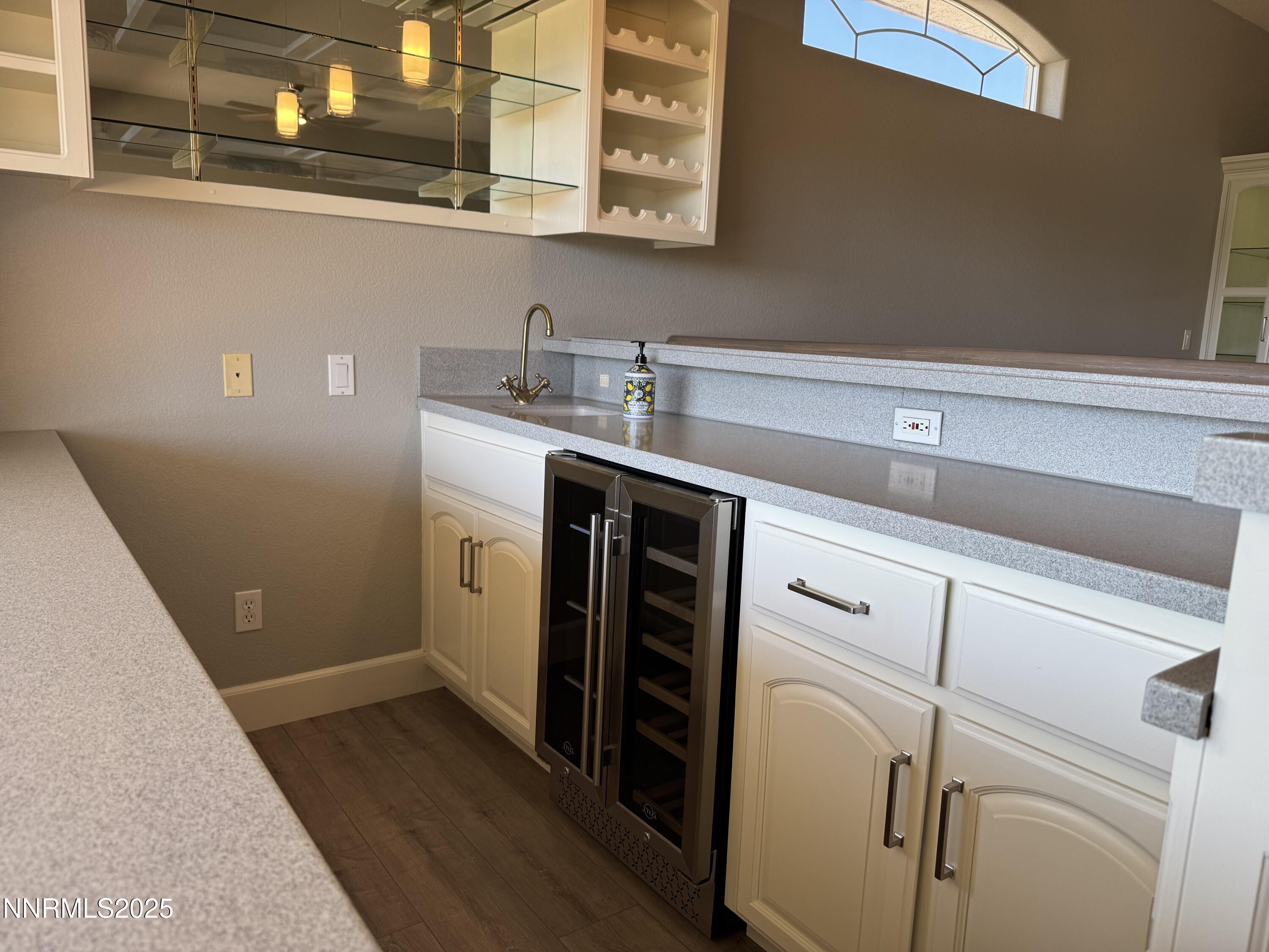 2511 Simons Court Property Photo 17