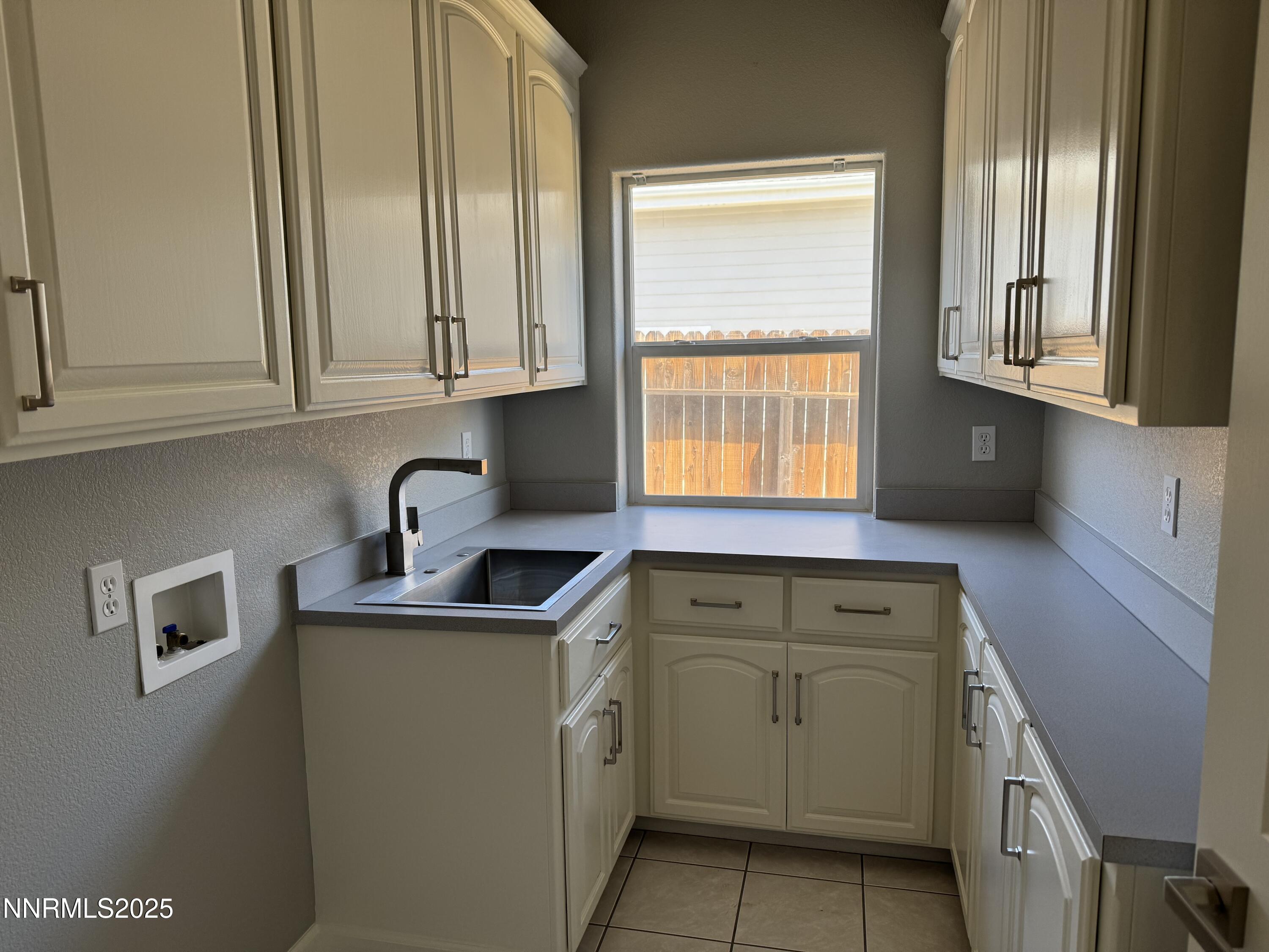 2511 Simons Court Property Photo 21