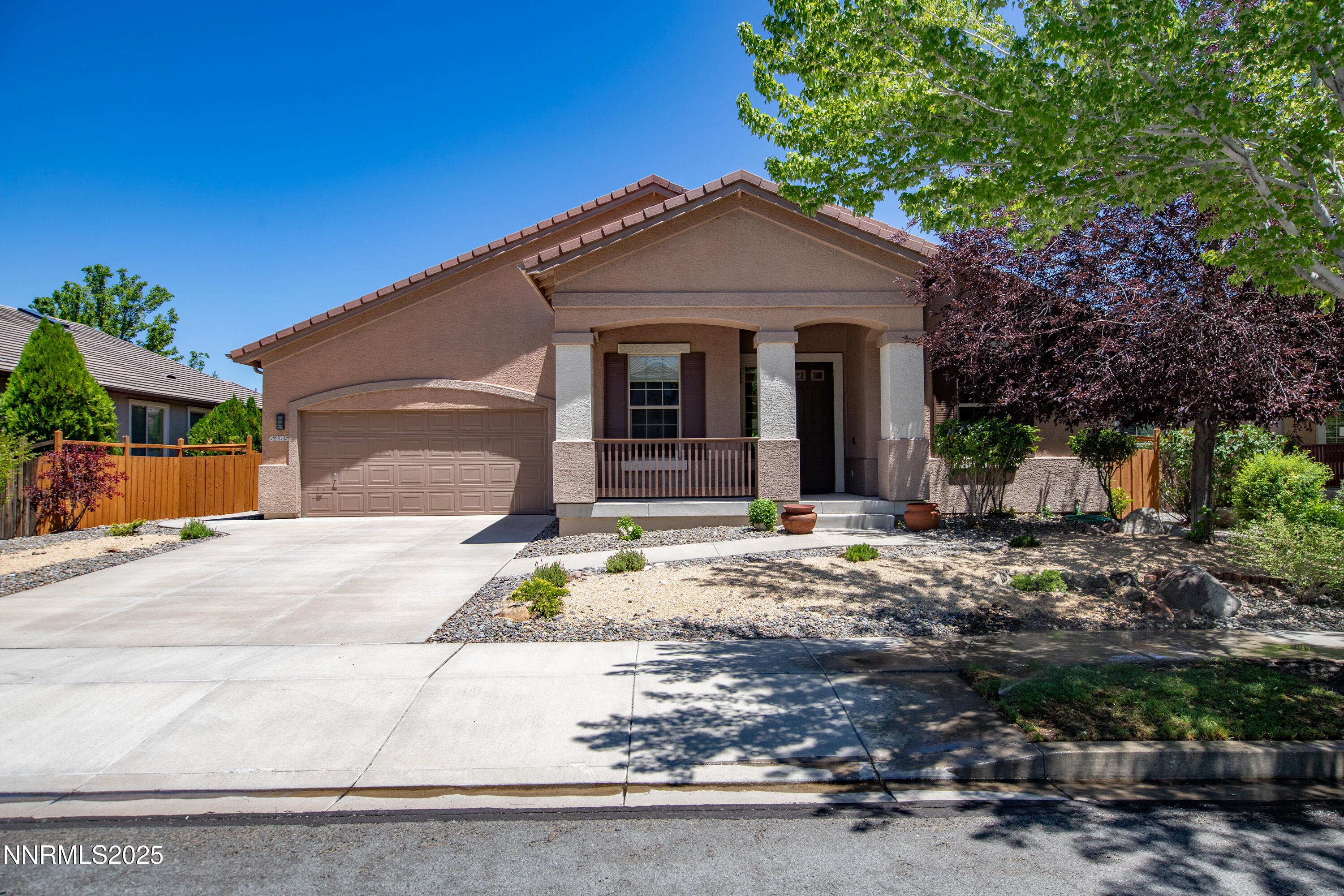 6485 Sun Flag Court Property Photo 1