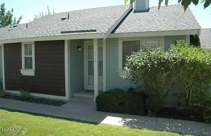 1908 E Minaret Circle Property Photo 1