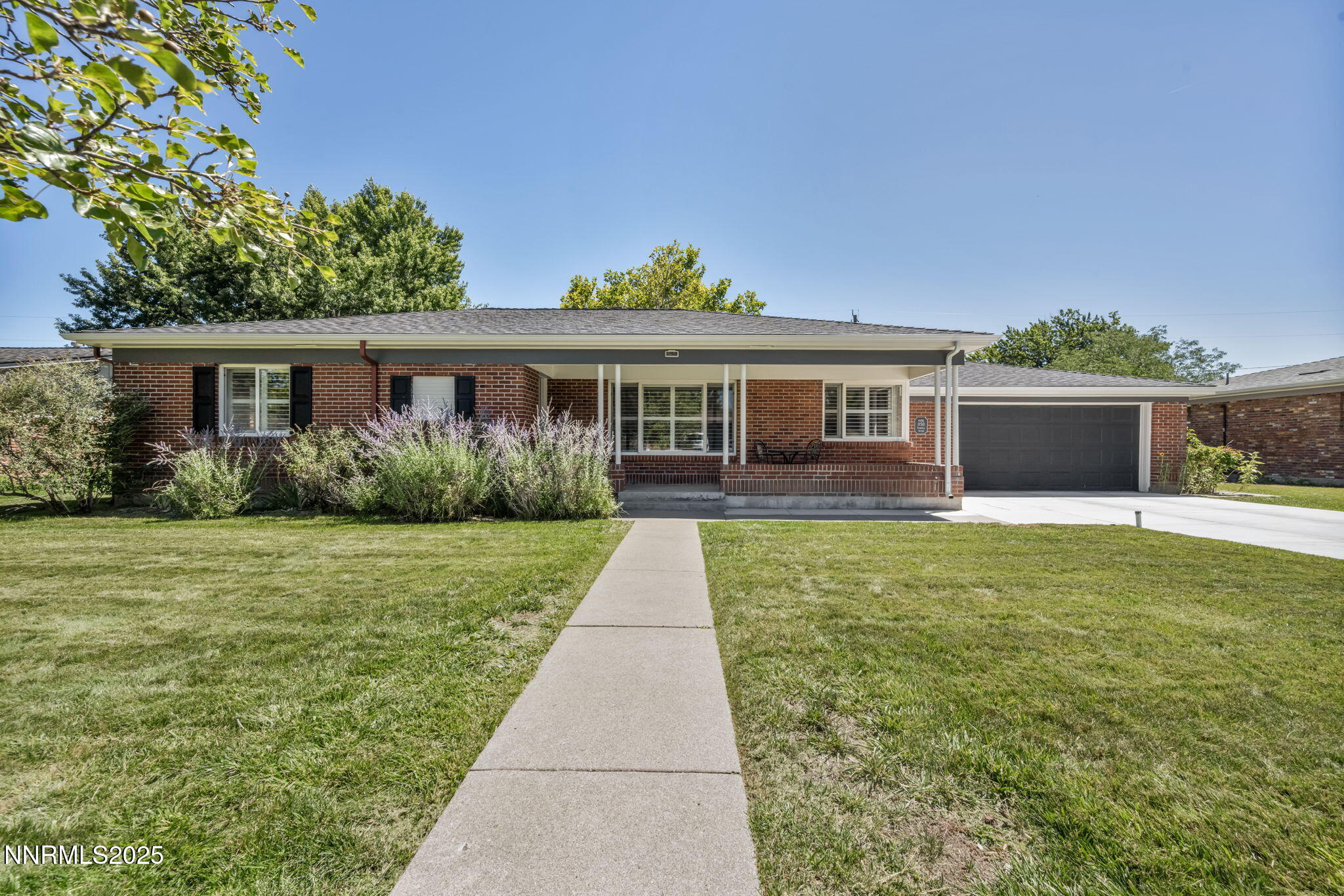 1150 Fairfield Avenue Property Photo 1
