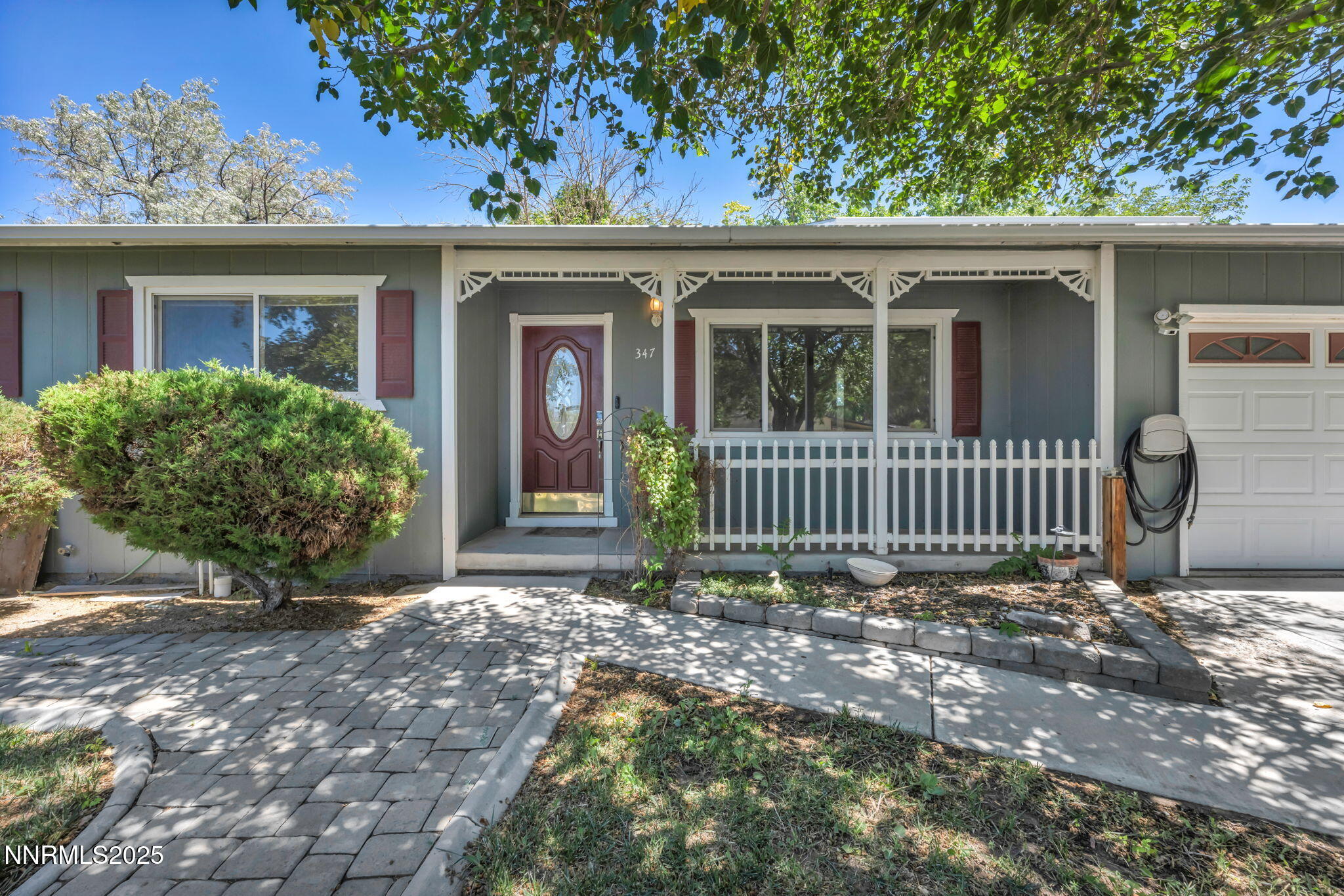 347 7th Street Property Photo 1