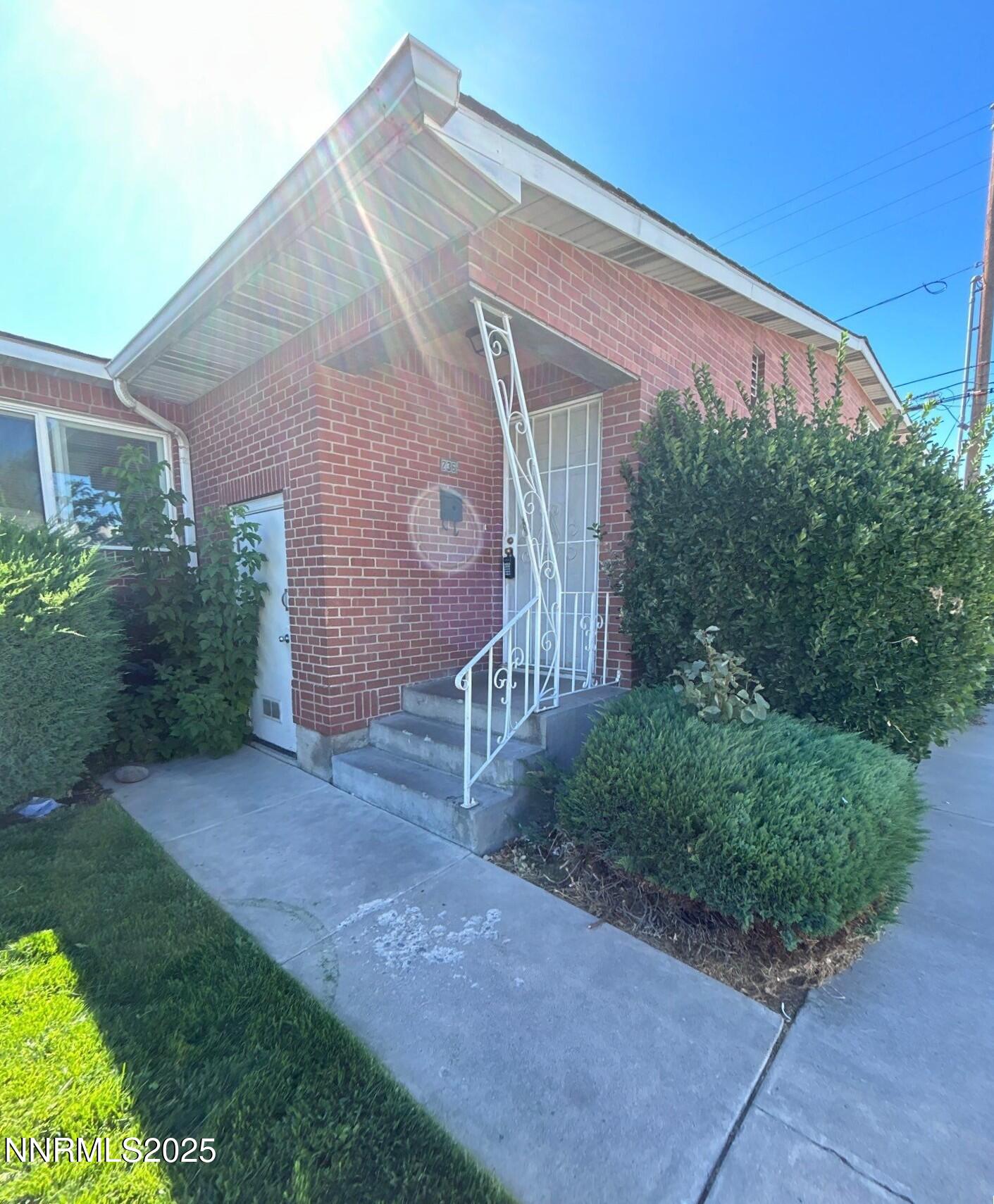 236 18th Street Property Photo 1