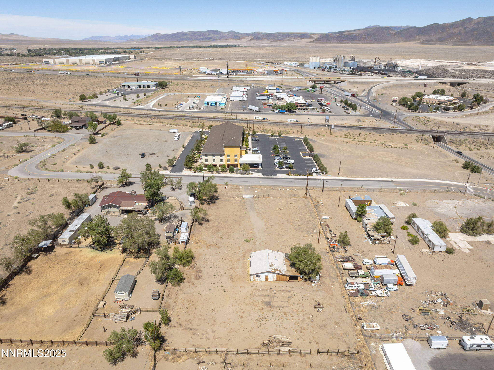 865 Mesa Drive Property Photo 10