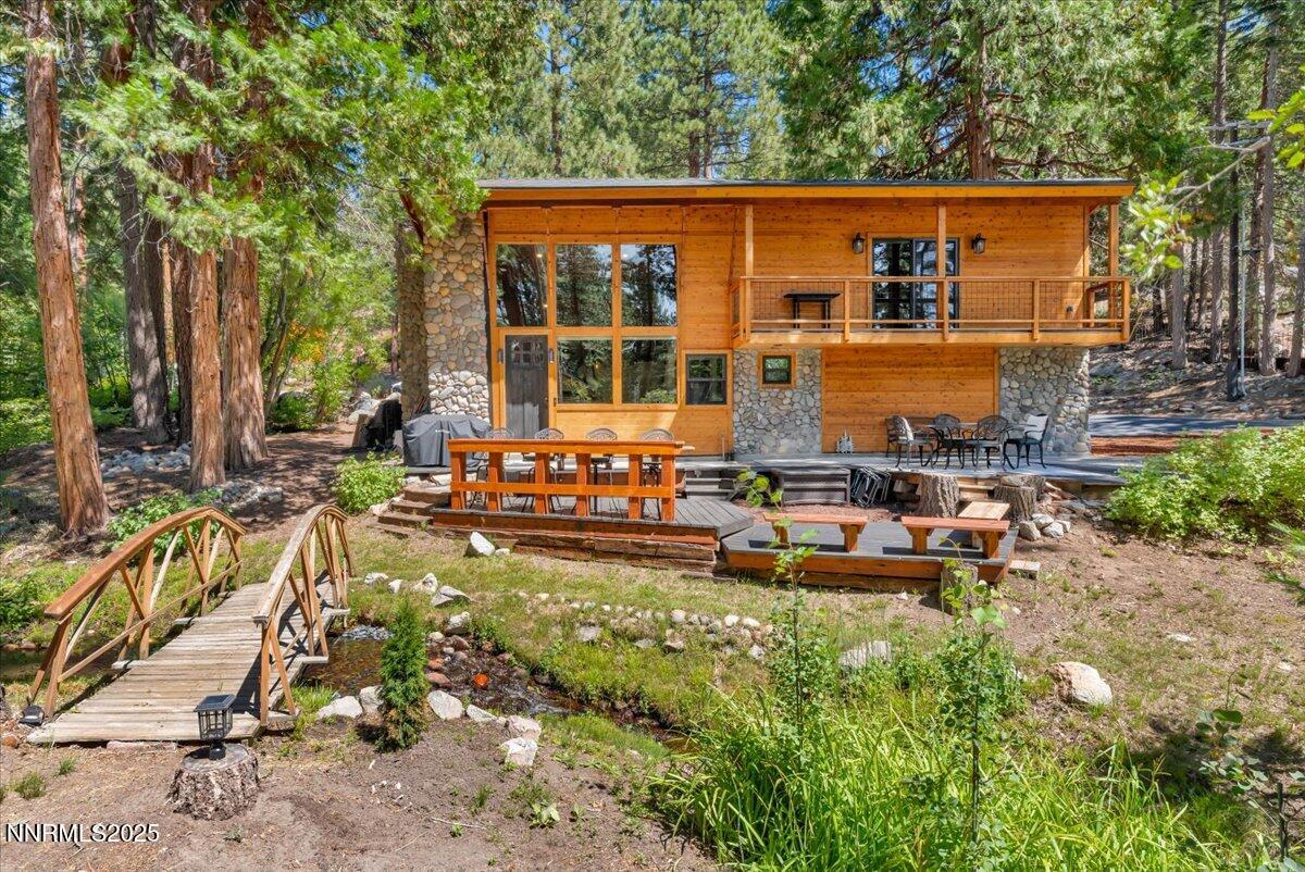 370 Summit Drive Property Photo 1
