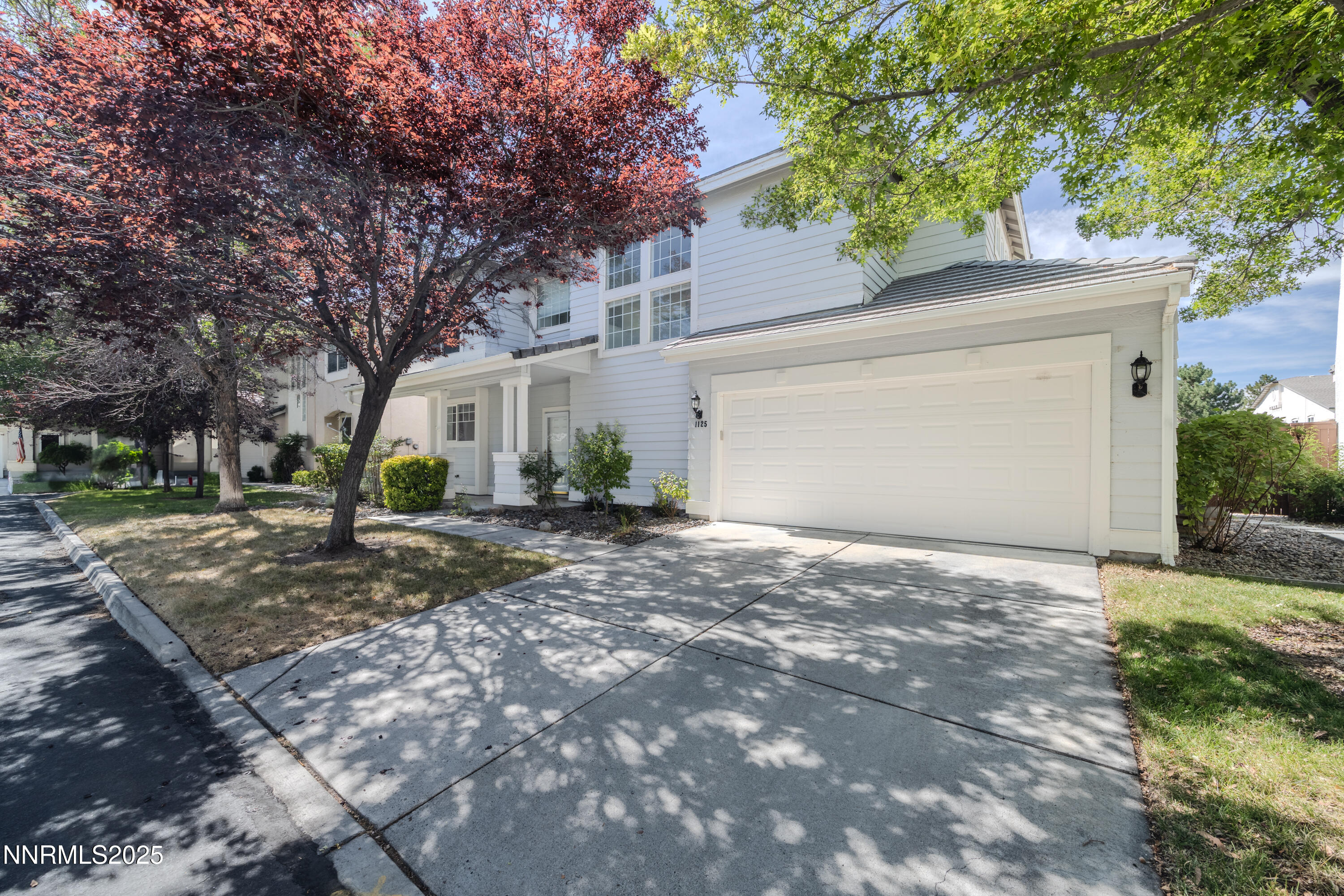 1125 Tule Drive Property Photo 1