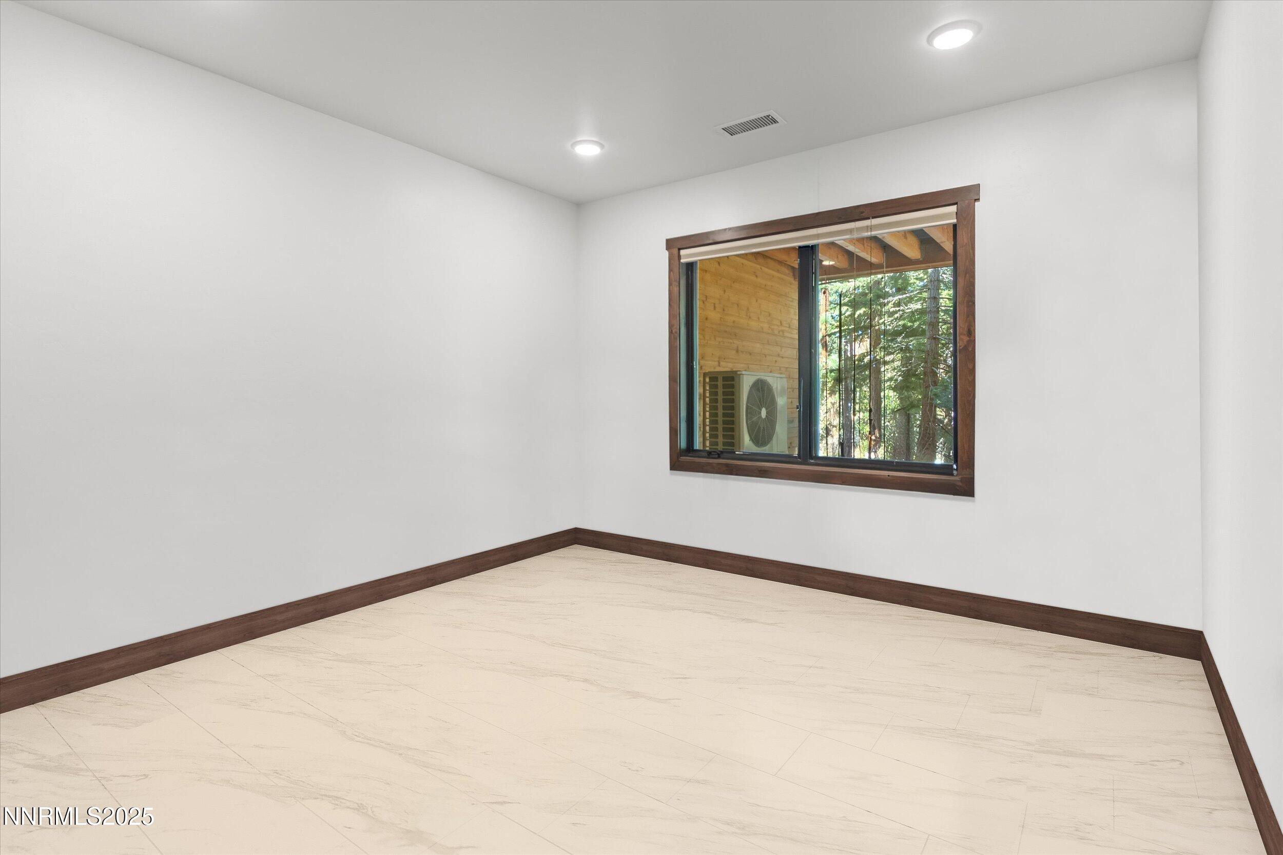 160 Sierra Colina Drive Property Photo 25