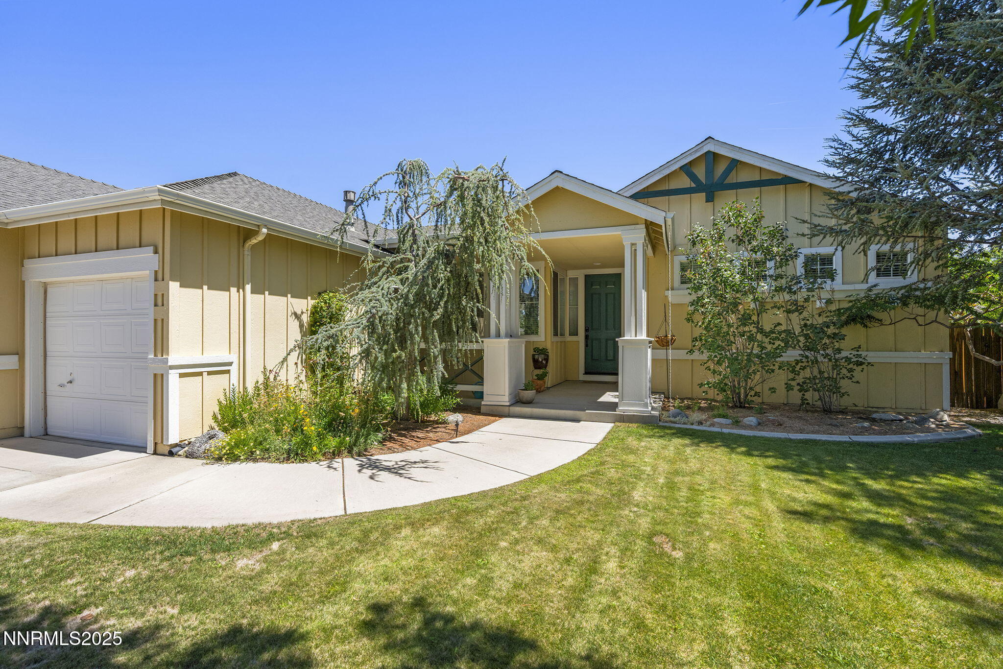 2755 Falcon View Court Property Photo 1