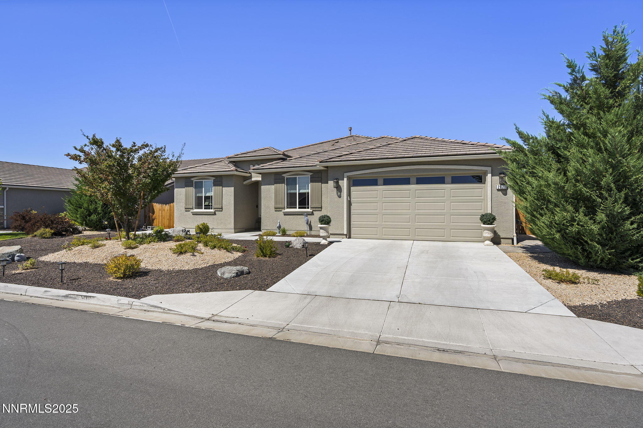 2171 Kingston Canyon Drive Property Photo 1