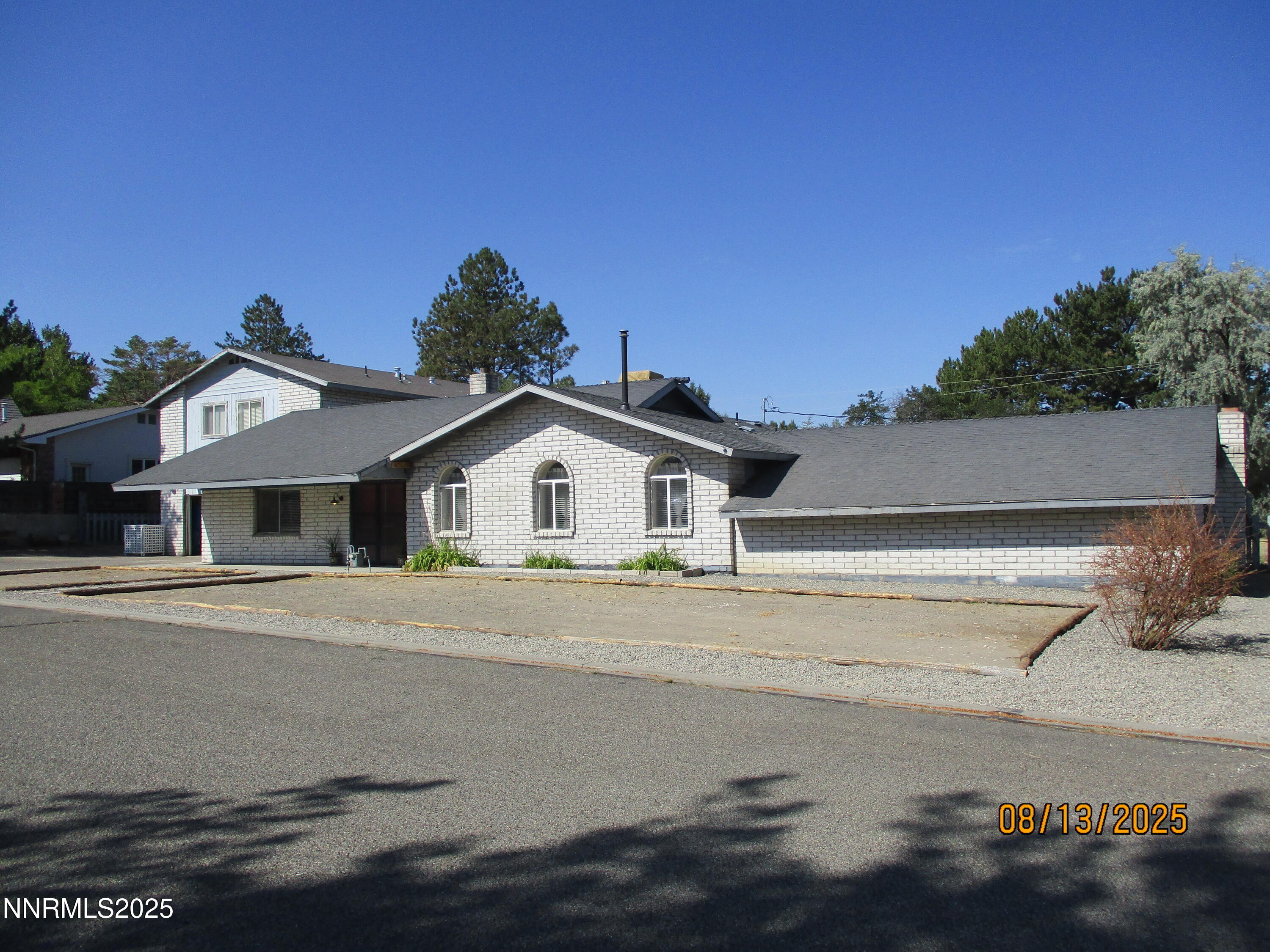 3200 Kensington Drive Property Photo 1