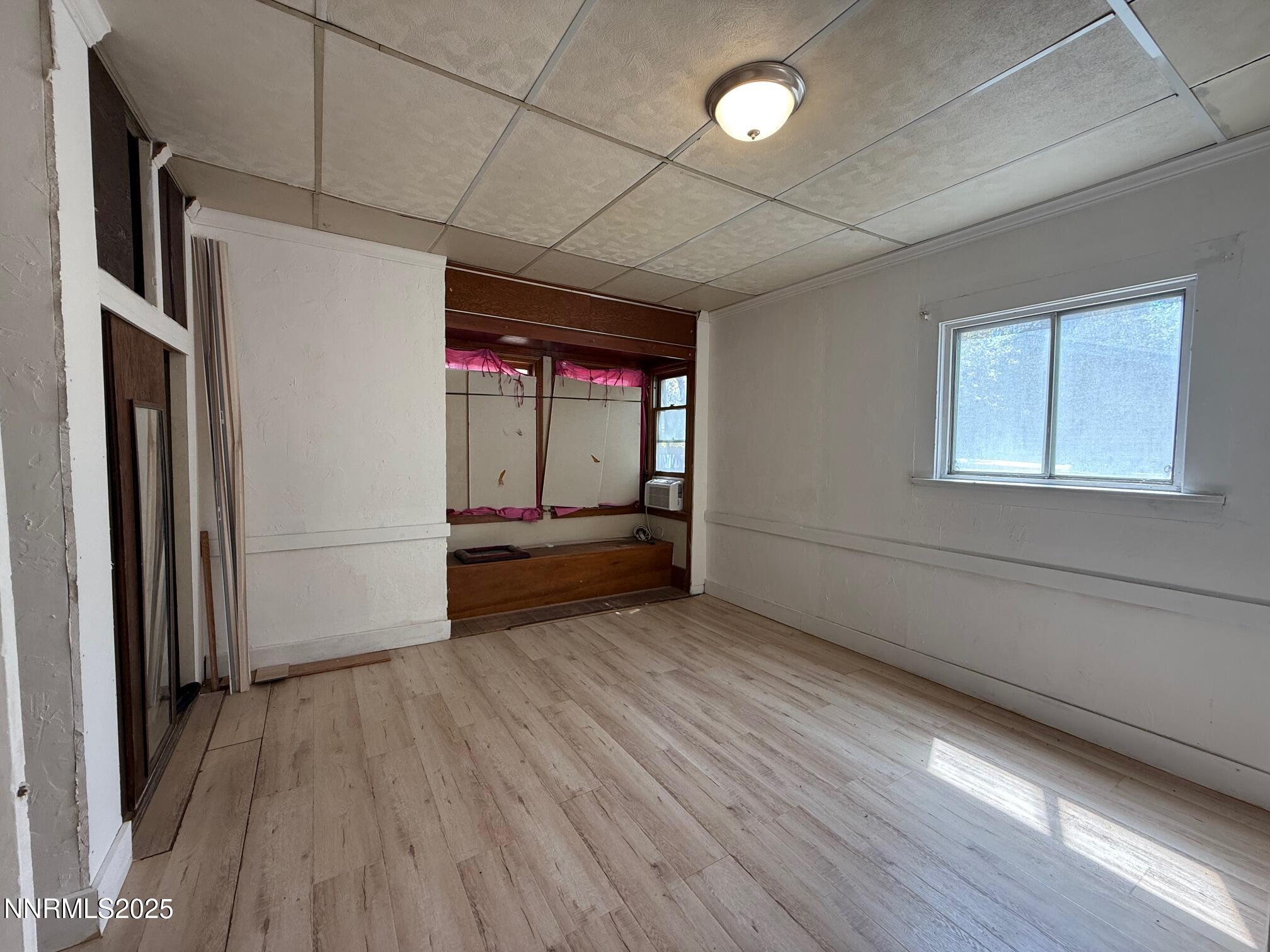 960 Franklin Avenue Property Photo 10