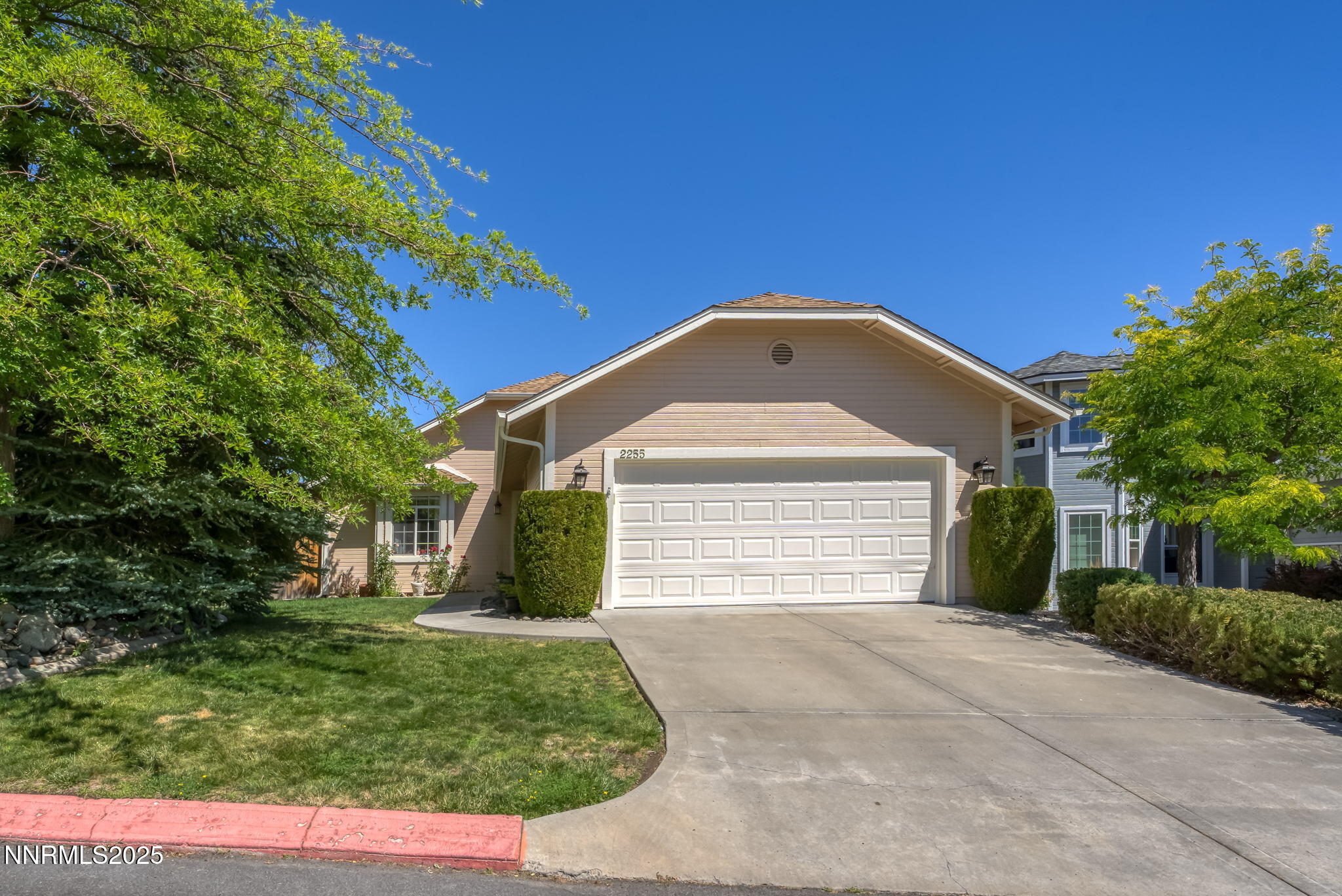 2255 Wide Horizon Drive Property Photo 1