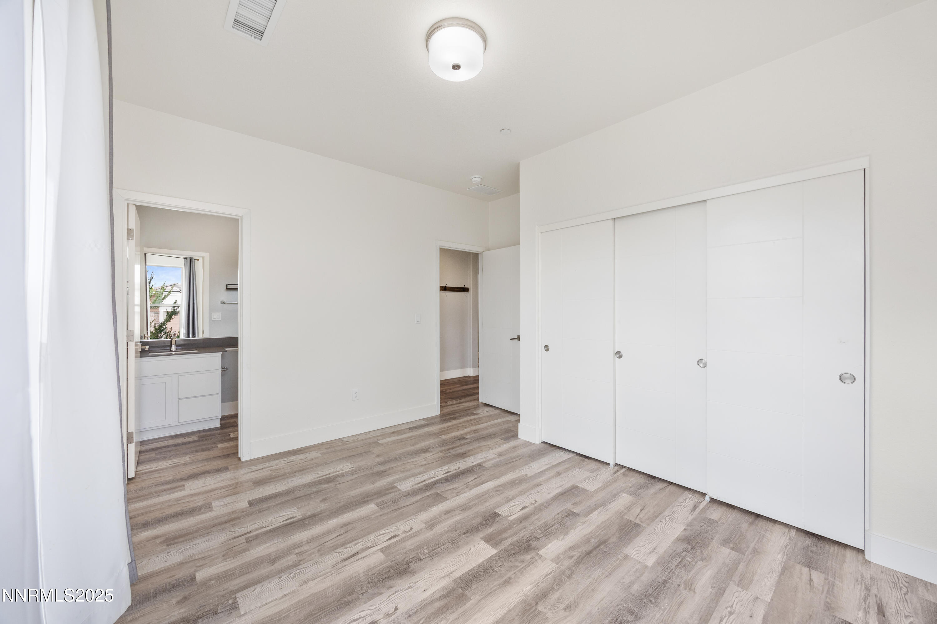2738 Kettle Court Property Photo 12