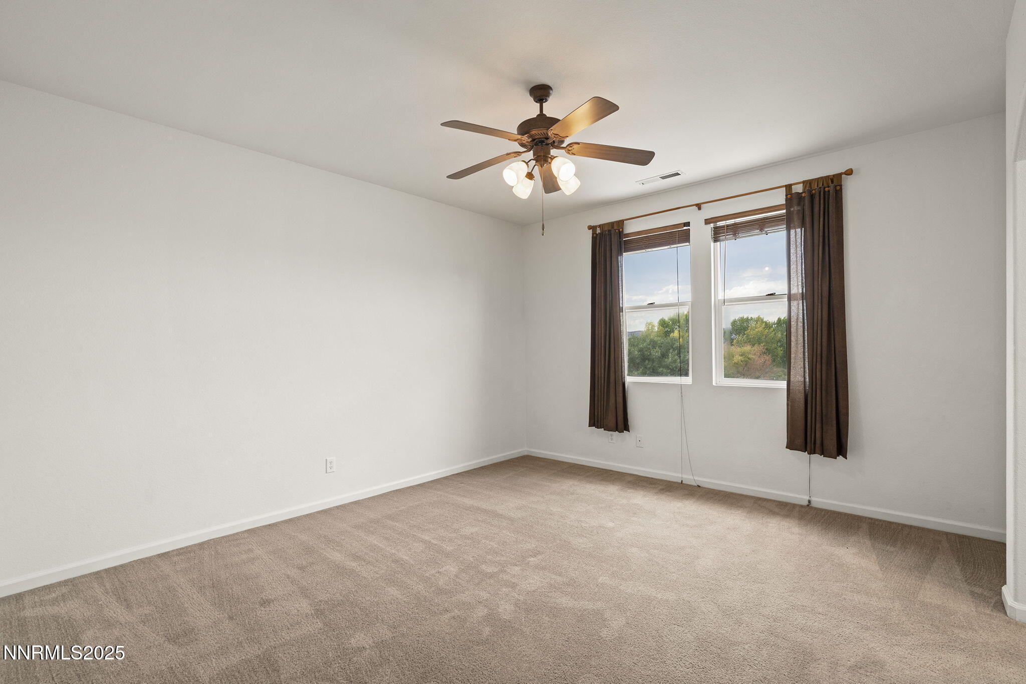 2608 Arrowsmith Drive Property Photo 31